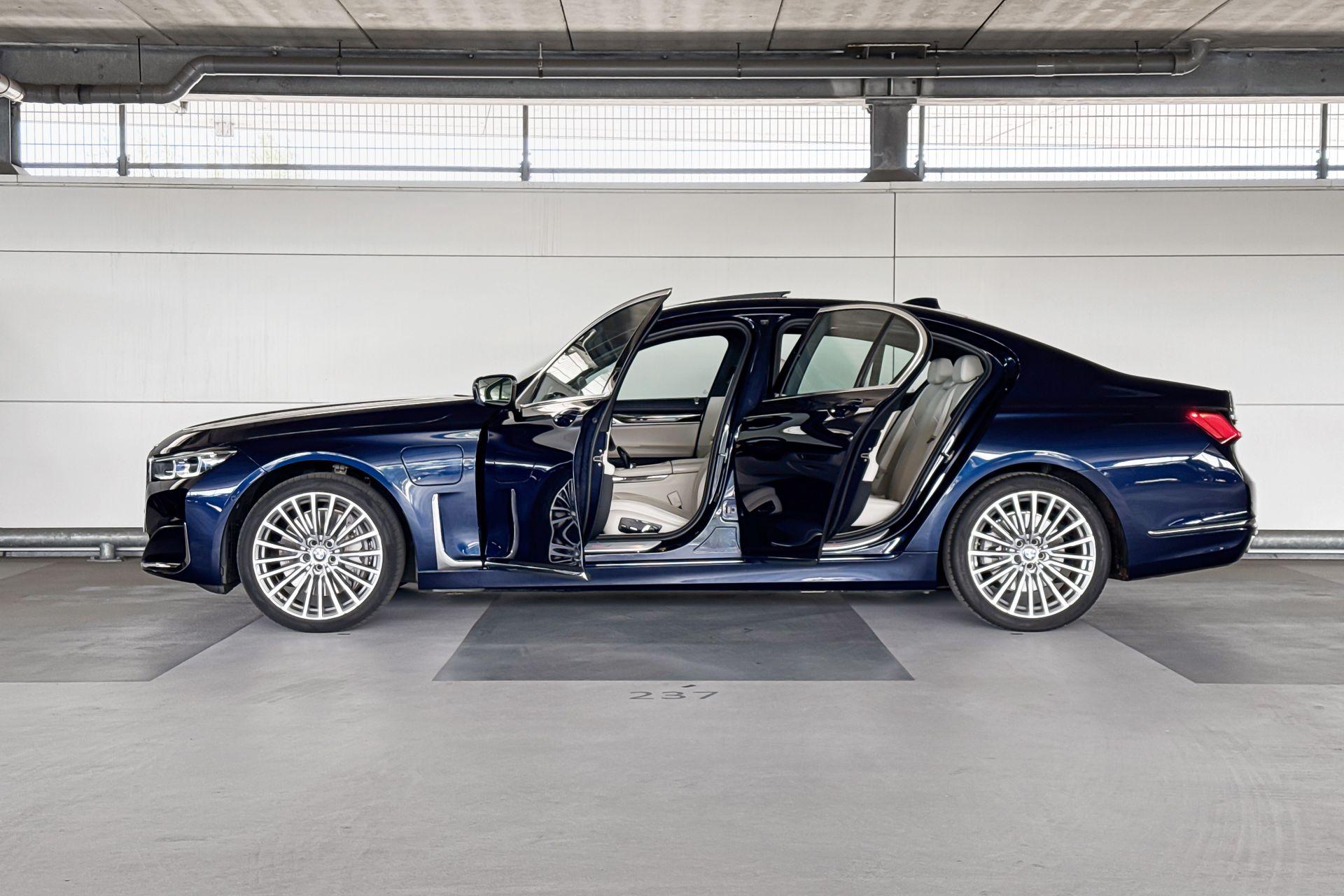 Foto van BMW 745e