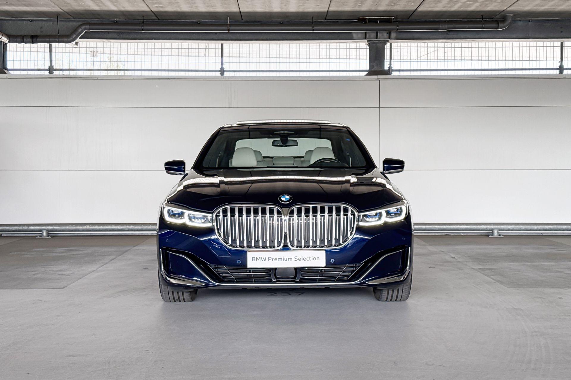 Foto van BMW 745e