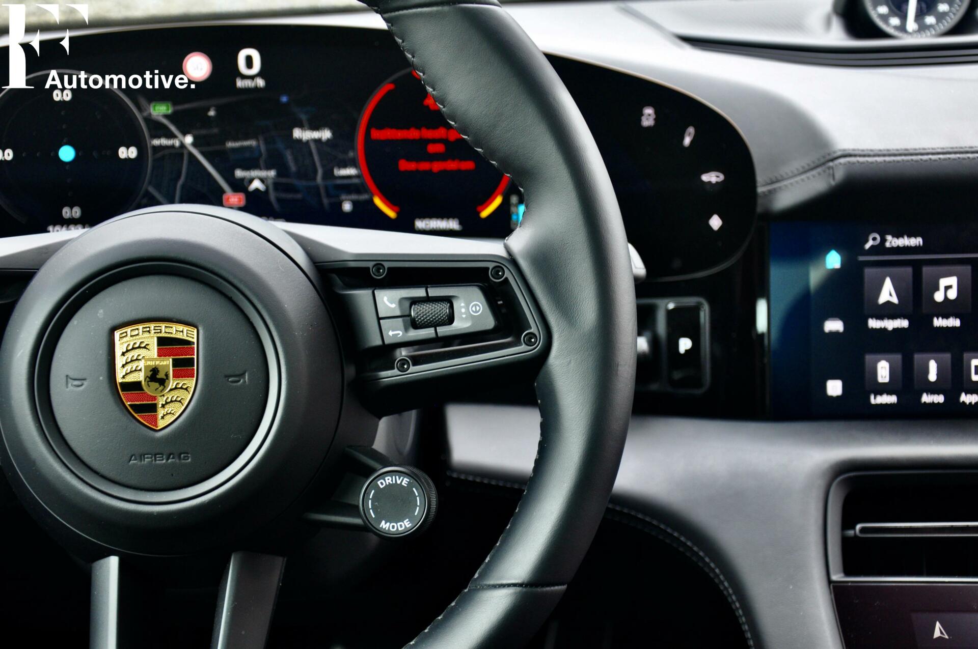 Foto van Porsche Taycan