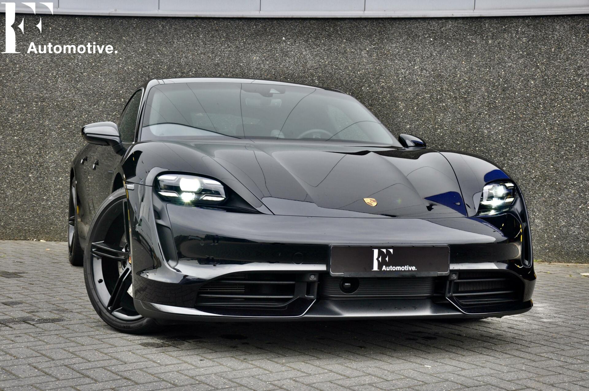 Foto van Porsche Taycan