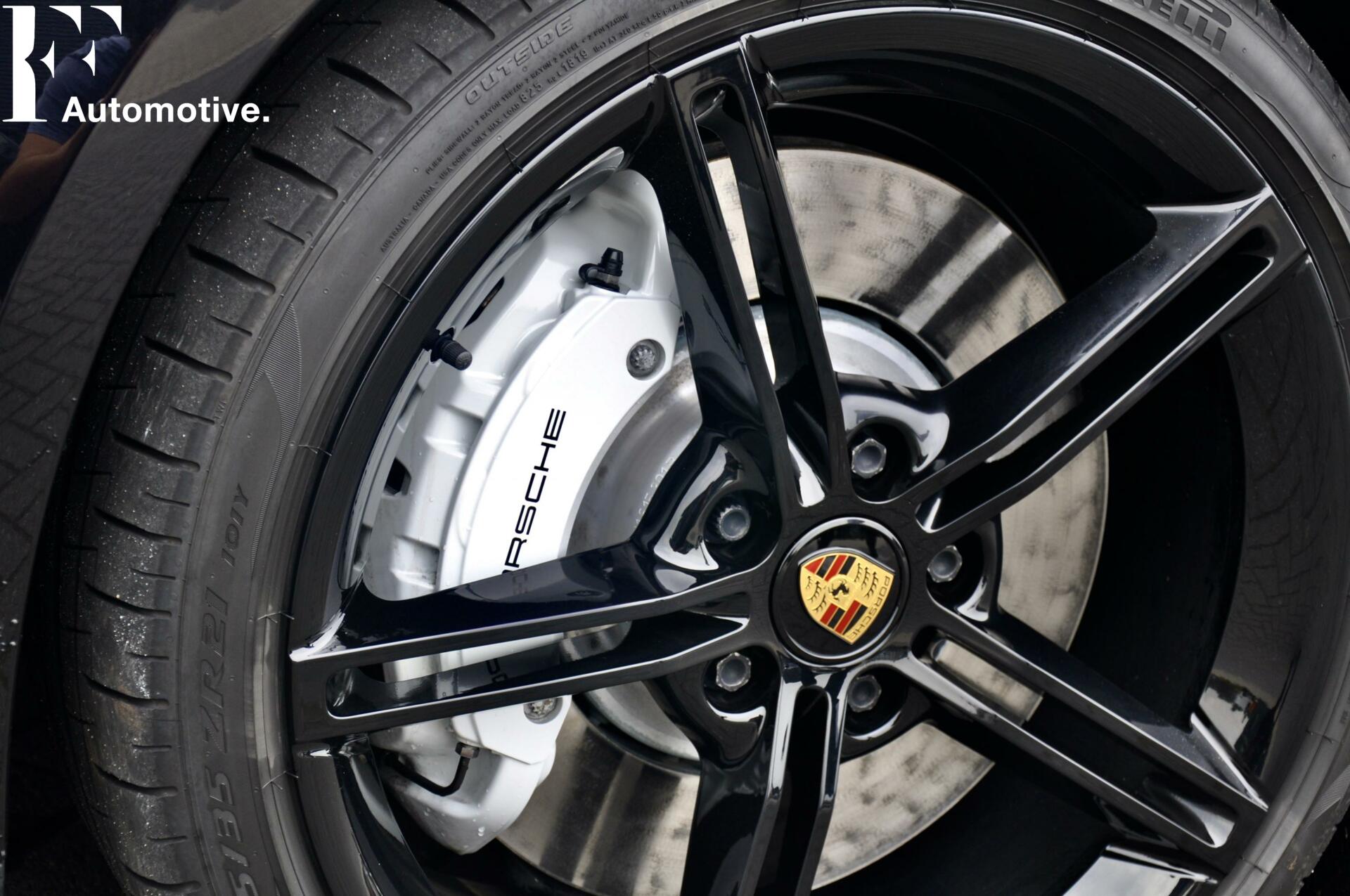 Foto van Porsche Taycan