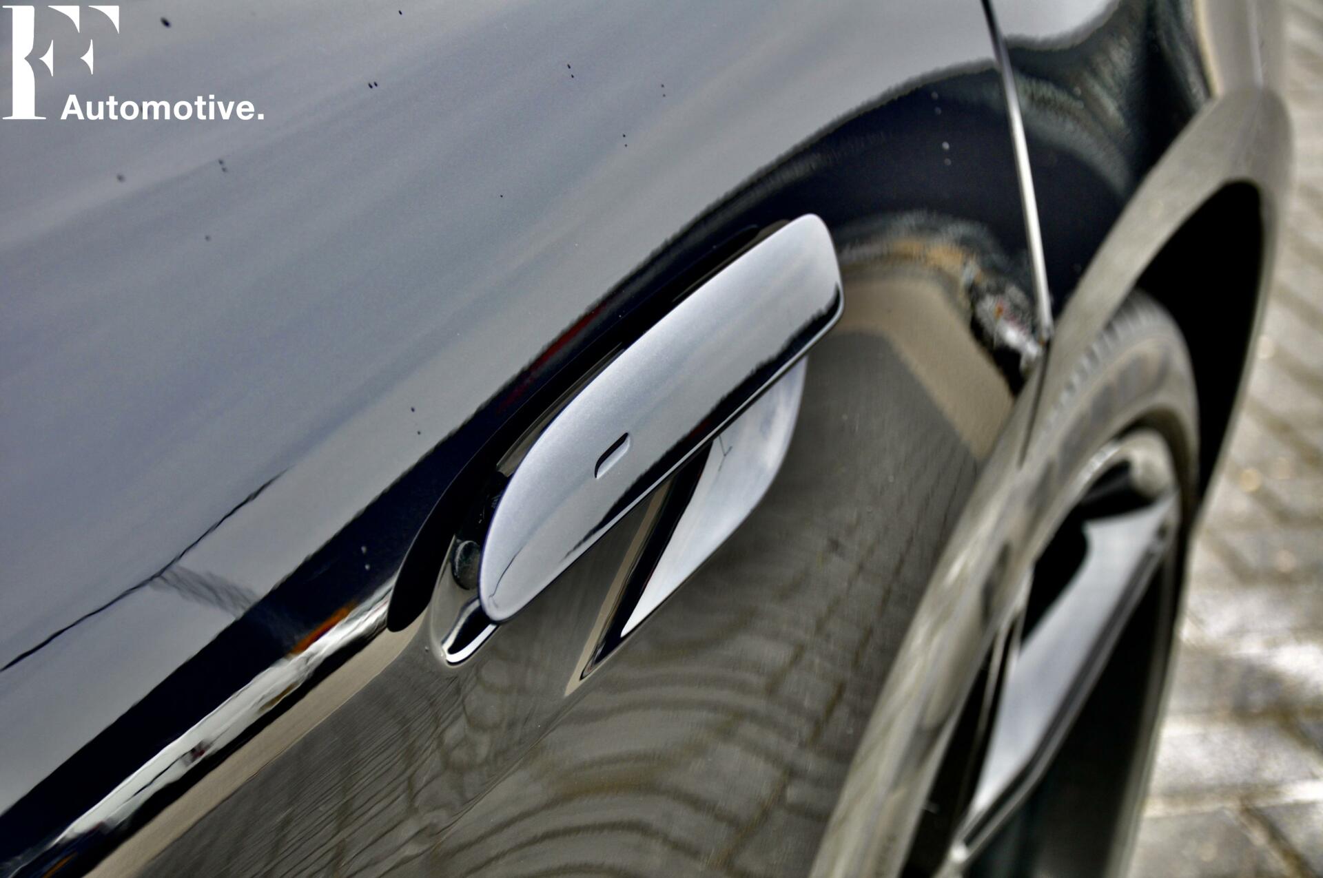 Foto van Porsche Taycan