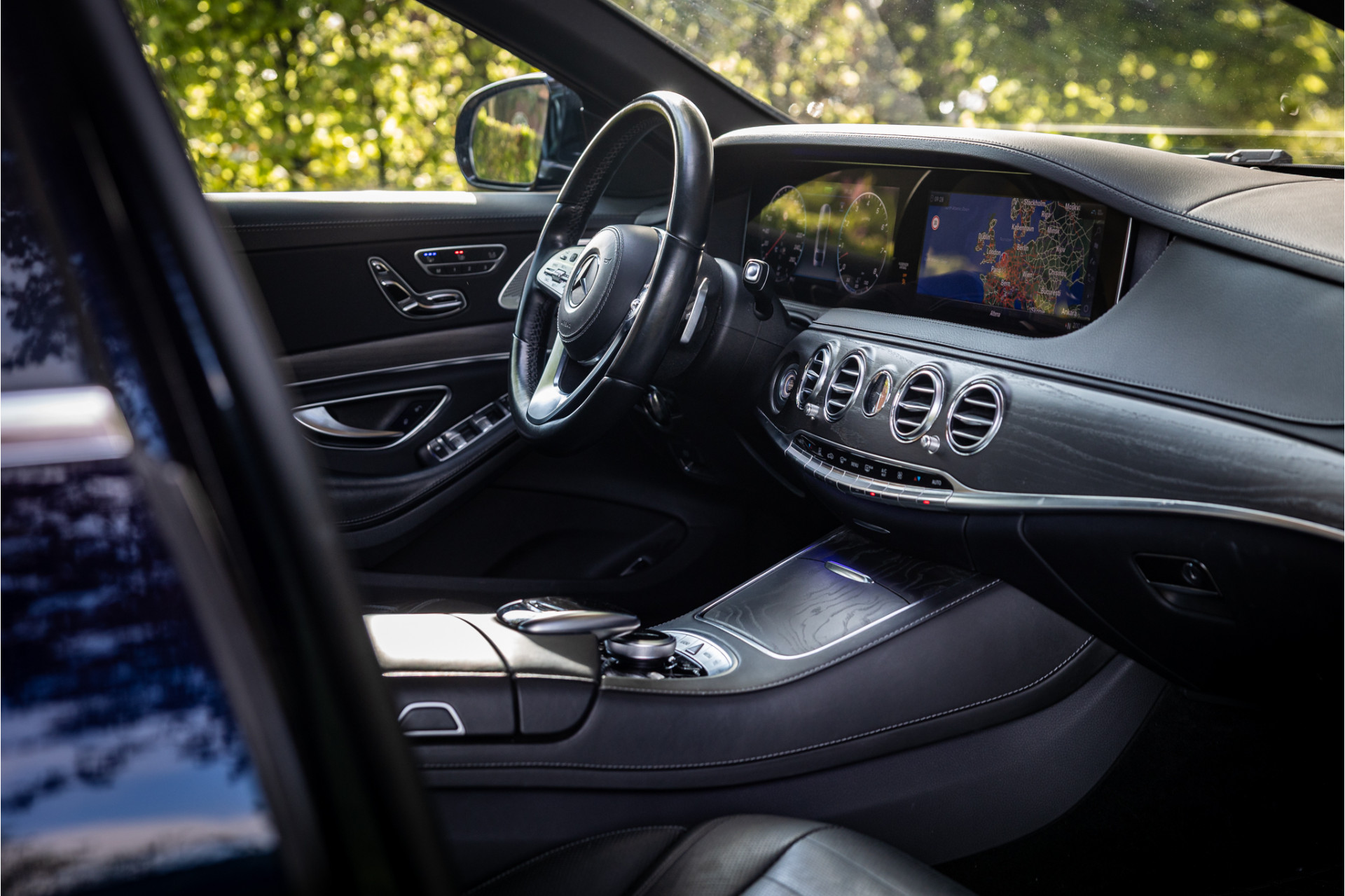 Foto van Mercedes-Benz S 500