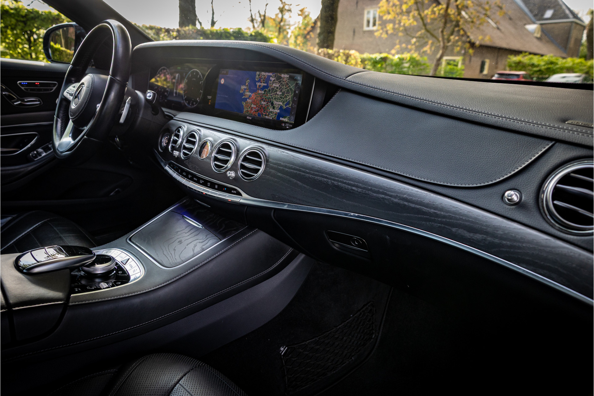 Foto van Mercedes-Benz S 500