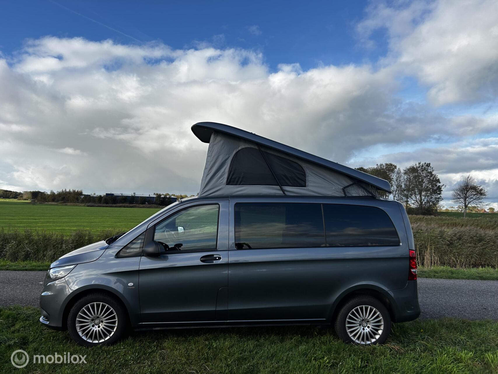 Foto van Mercedes-Benz Vito Tourer