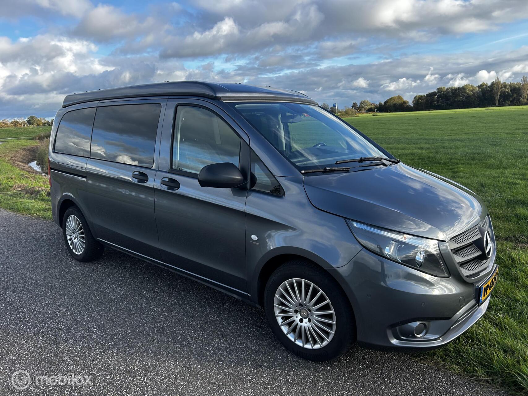 Foto van Mercedes-Benz Vito Tourer