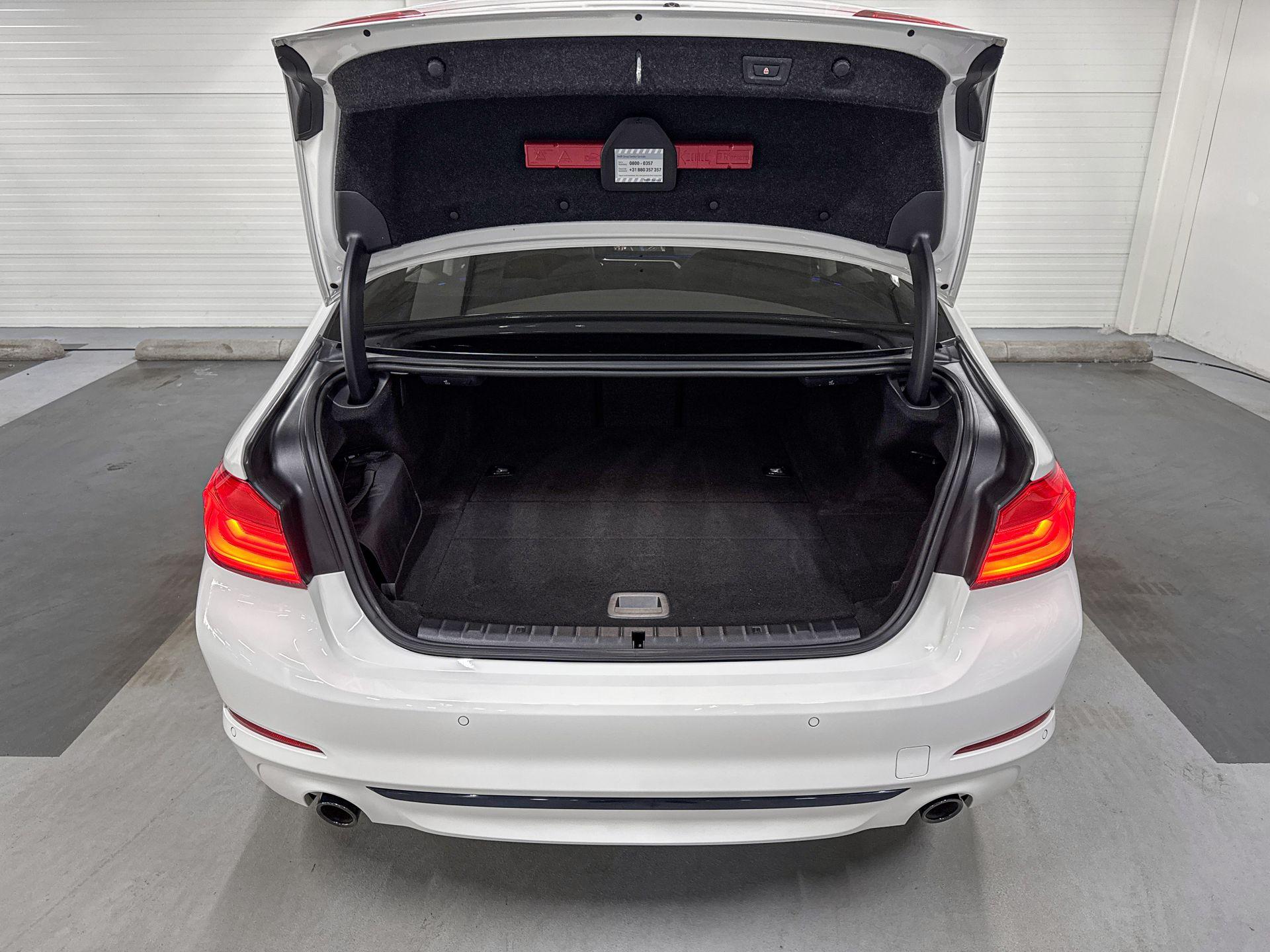 Foto van BMW 530e Iperformance