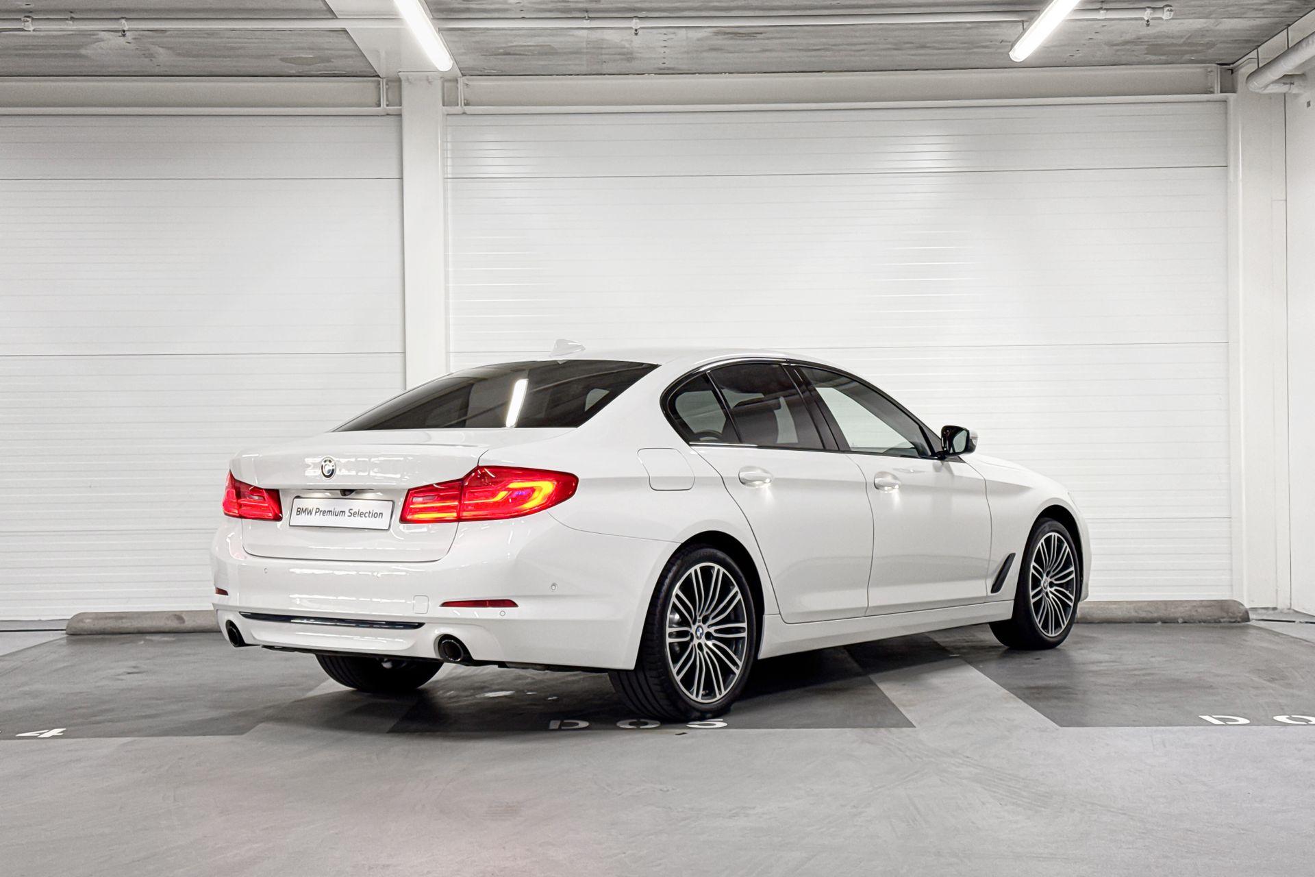 Foto van BMW 530e Iperformance