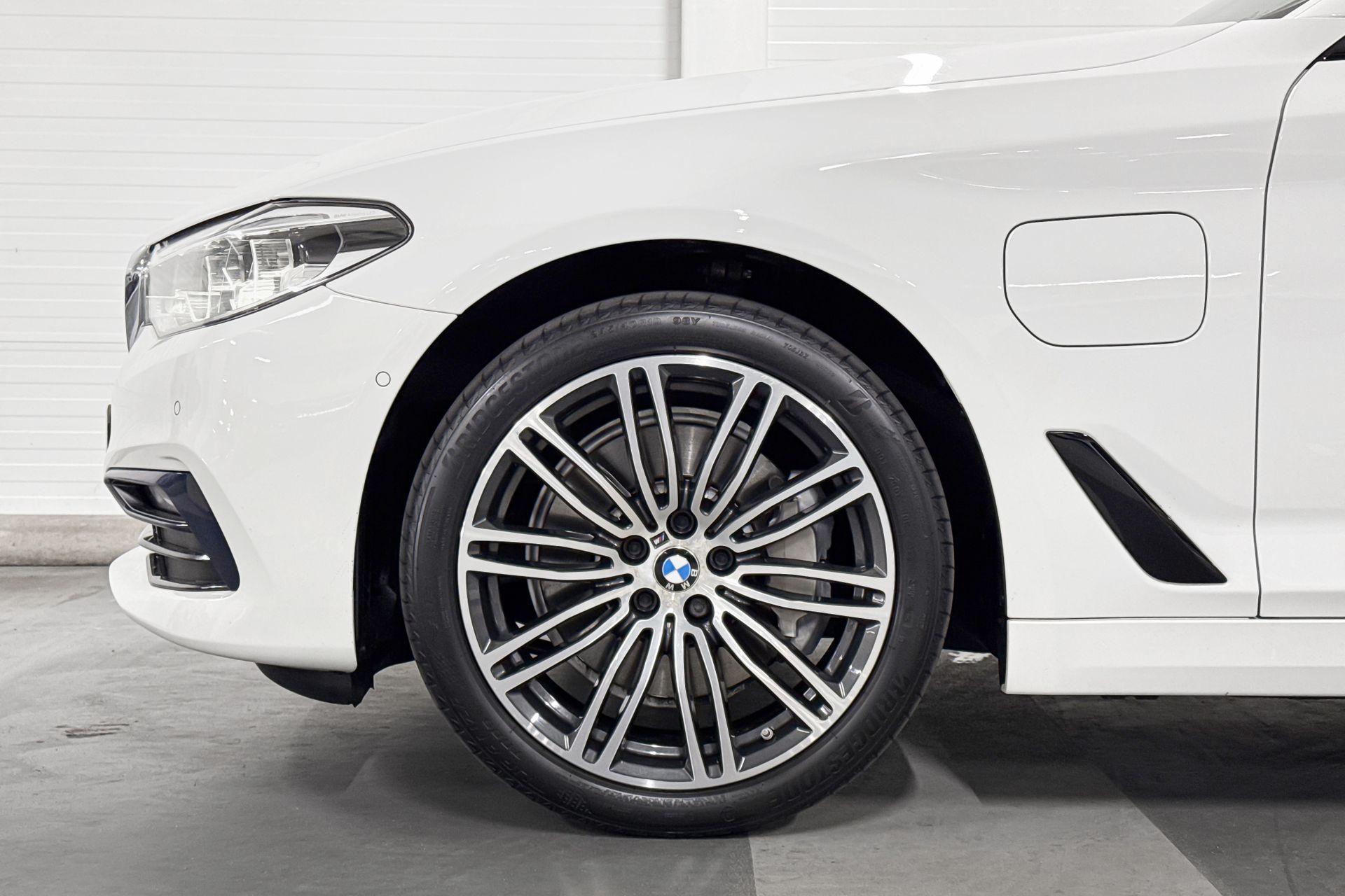 Foto van BMW 530e Iperformance