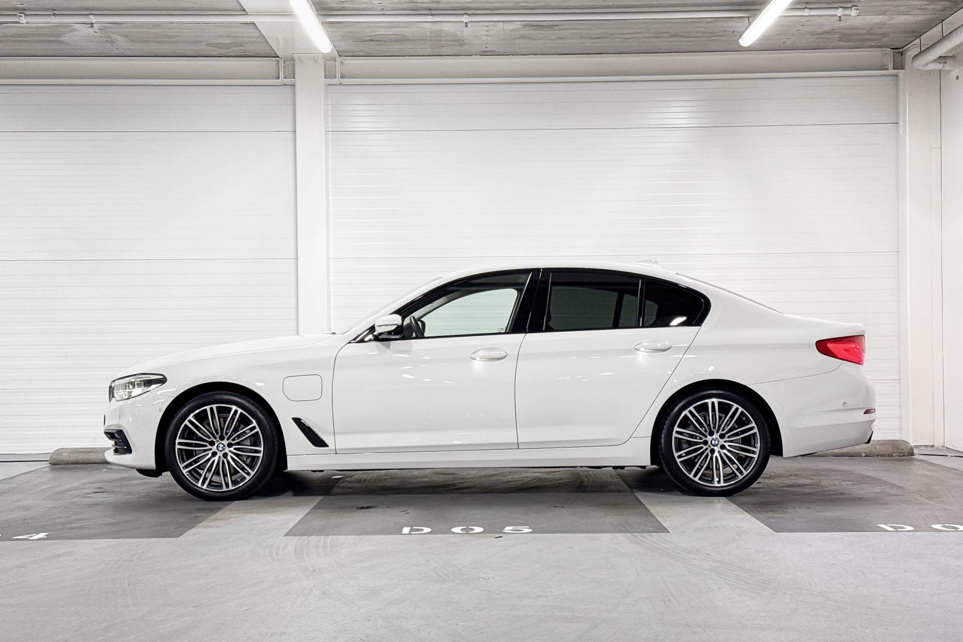 Foto van BMW 530e Iperformance