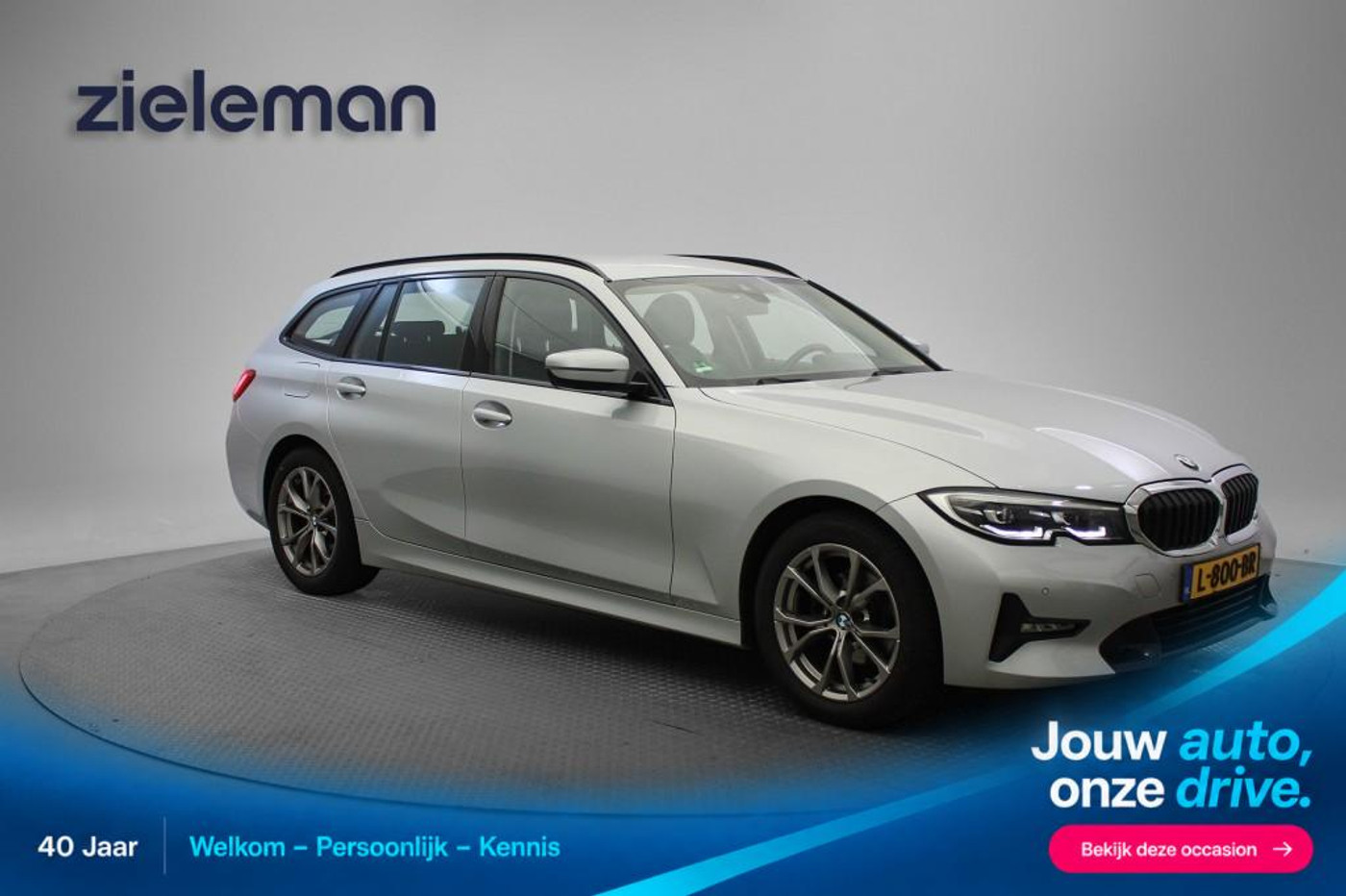 BMW 318d Touring 318d Corporate High Executive Automaat - Carplay, Leer, Afn. Trekhaak 2021 - voorkant