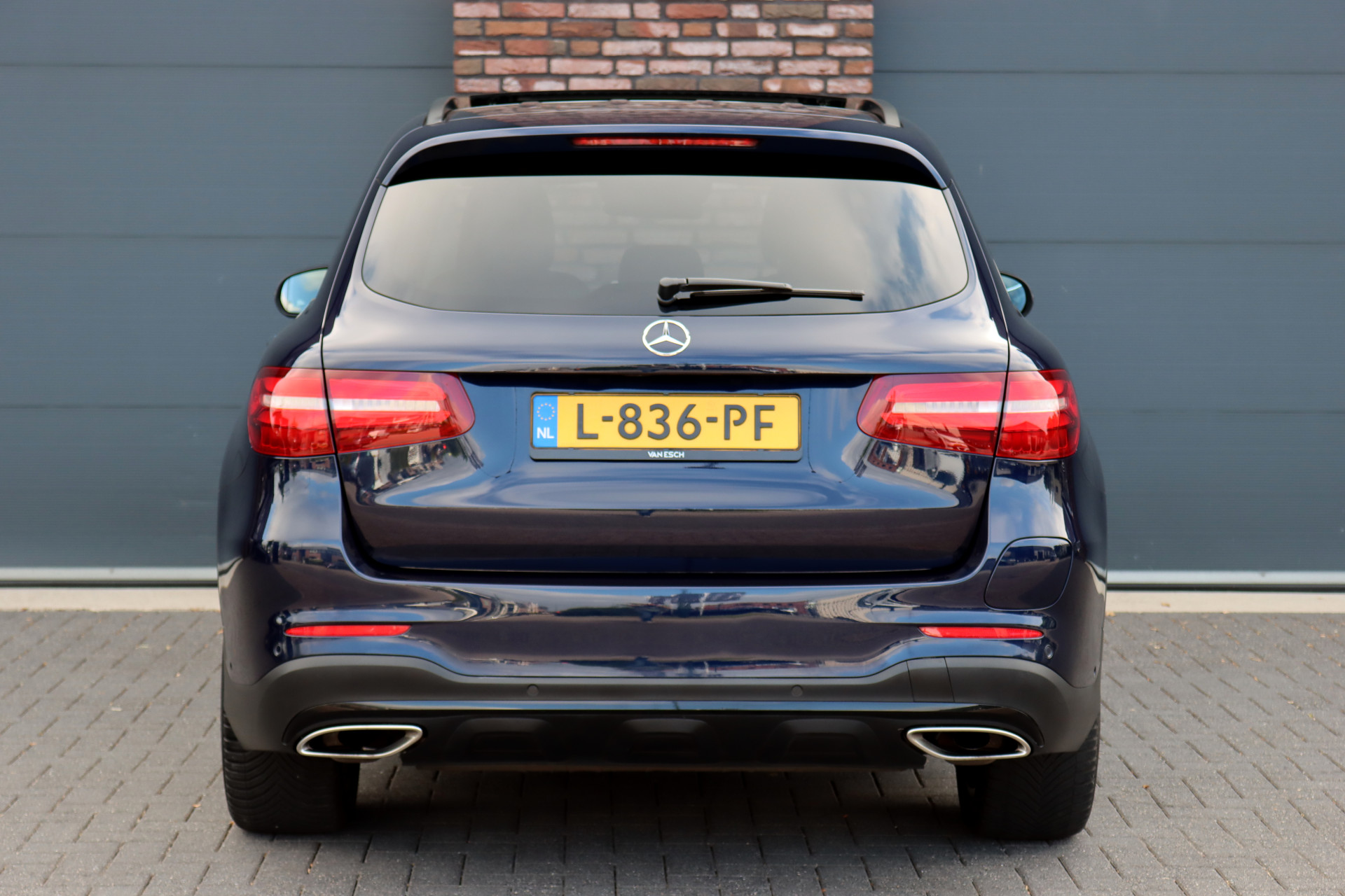 Foto van Mercedes-Benz GLC 350 E 4Matic