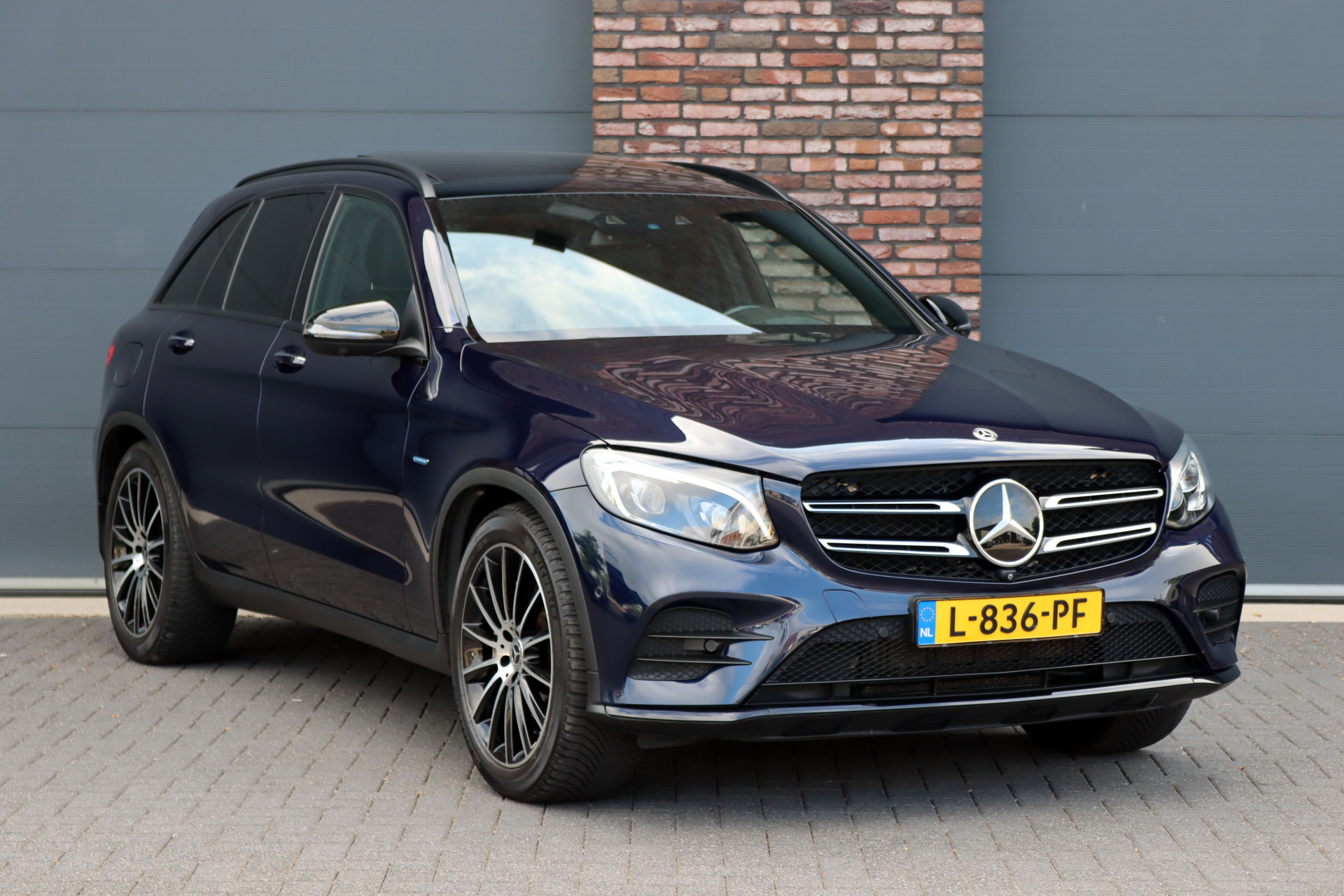 Foto van Mercedes-Benz GLC 350 E 4Matic