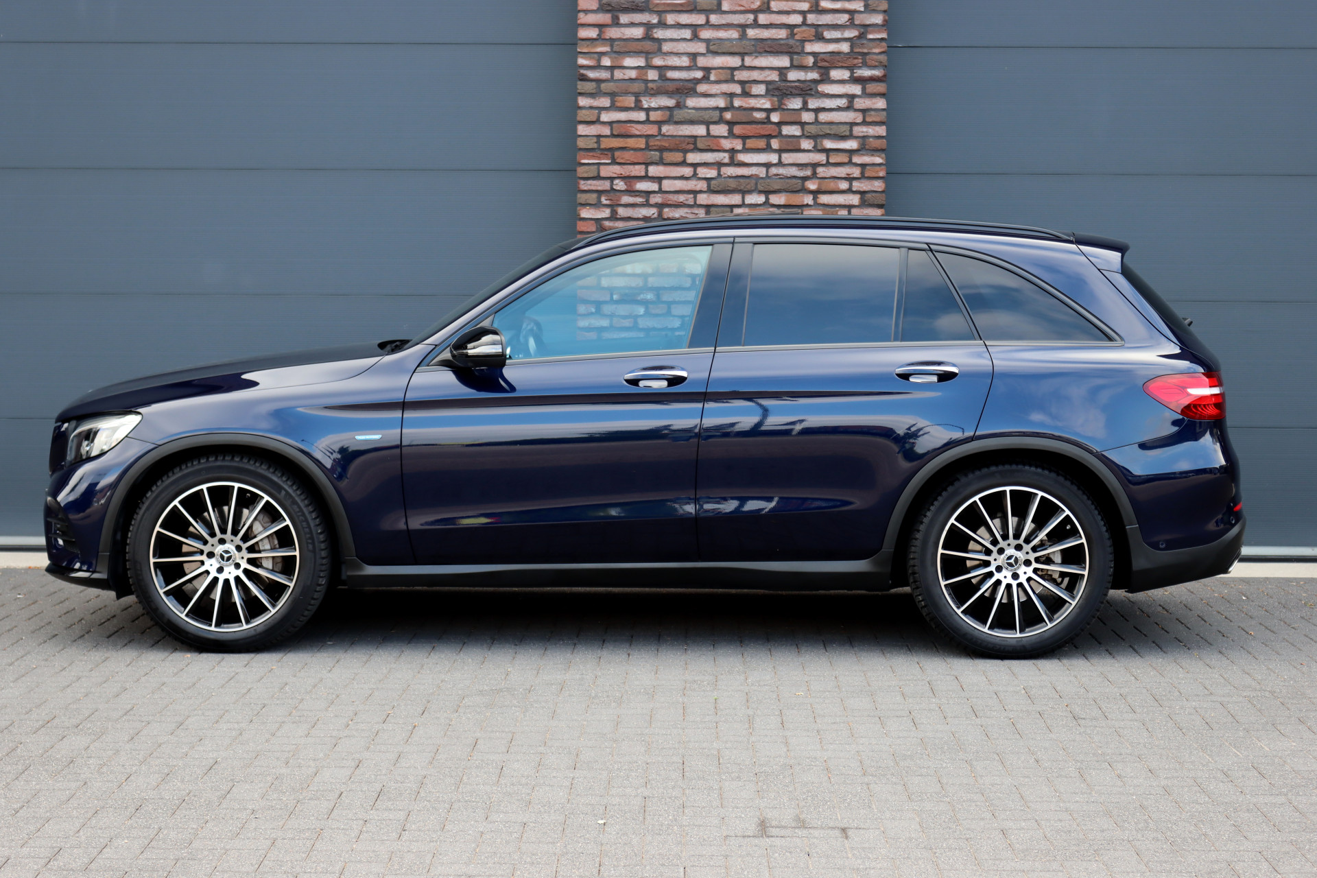 Foto van Mercedes-Benz GLC 350 E 4Matic