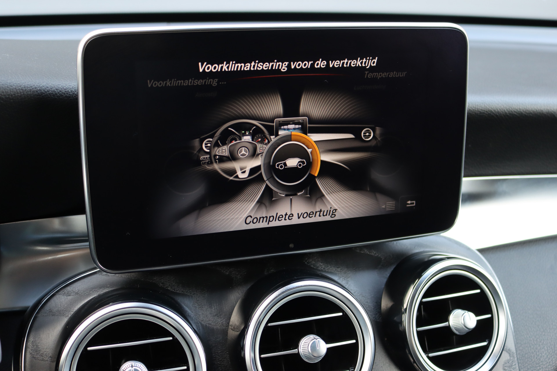 Foto van Mercedes-Benz GLC 350 E 4Matic