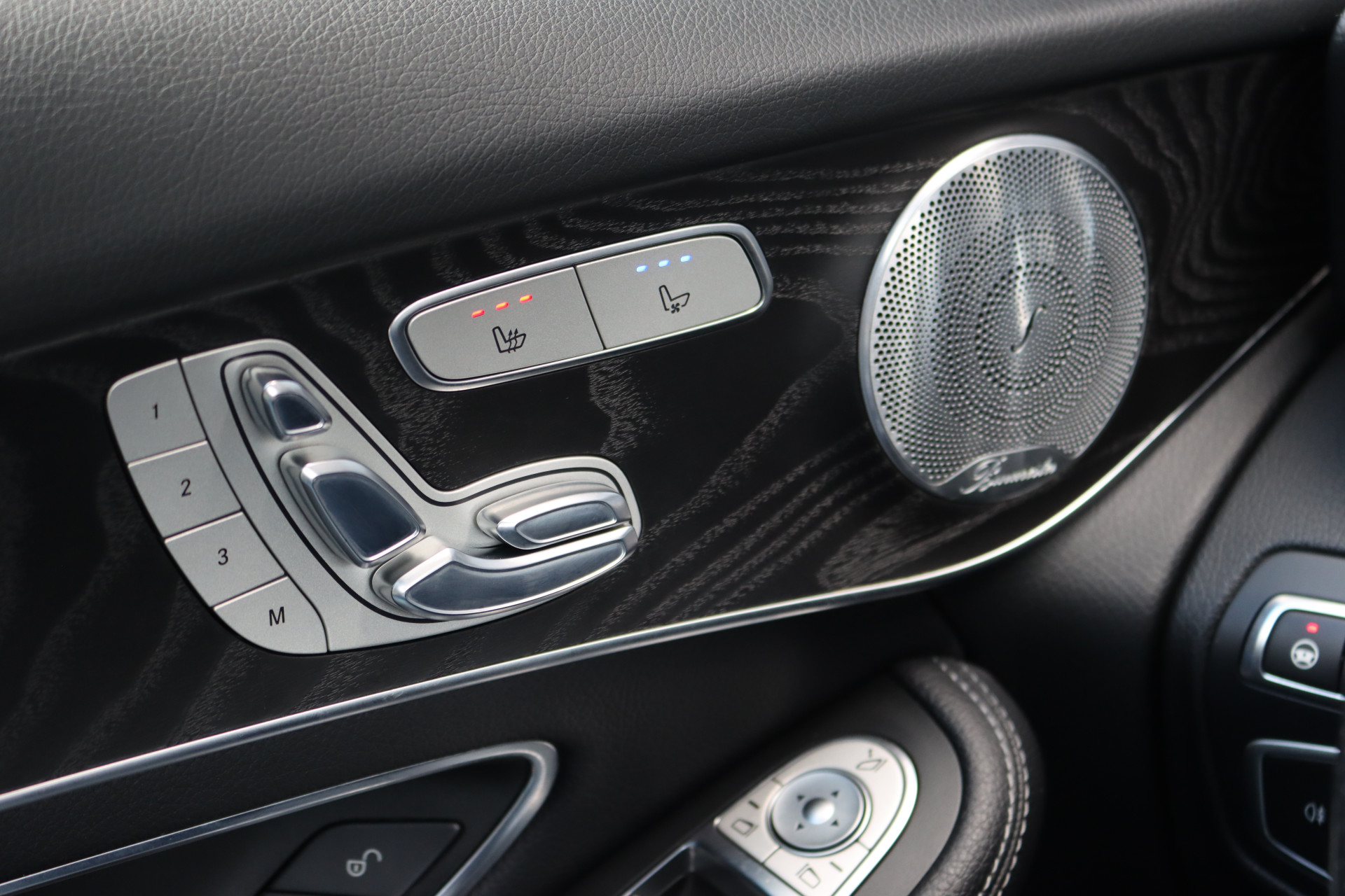 Foto van Mercedes-Benz GLC 350 E 4Matic