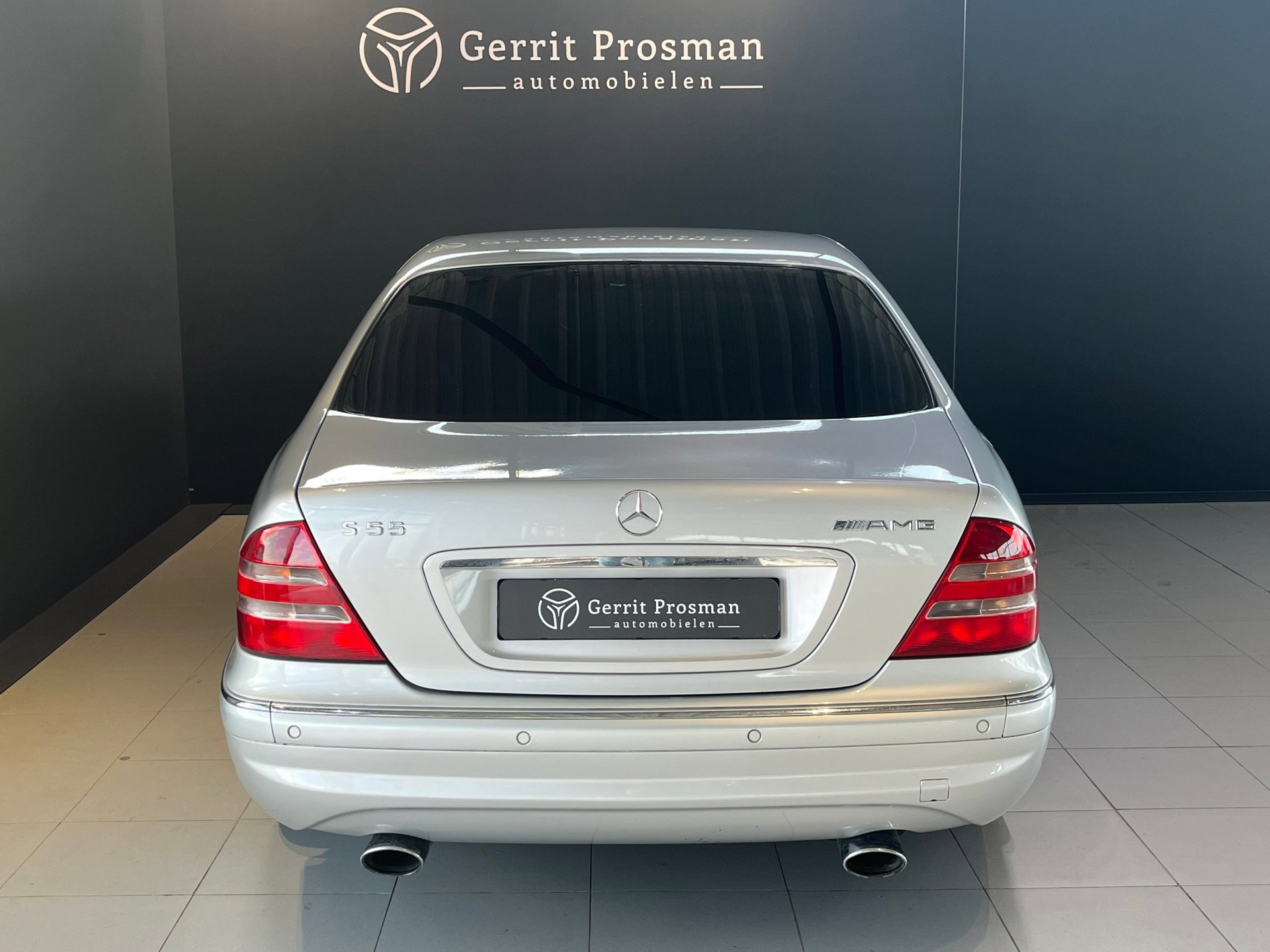 Foto van Mercedes-Benz S 55 AMG