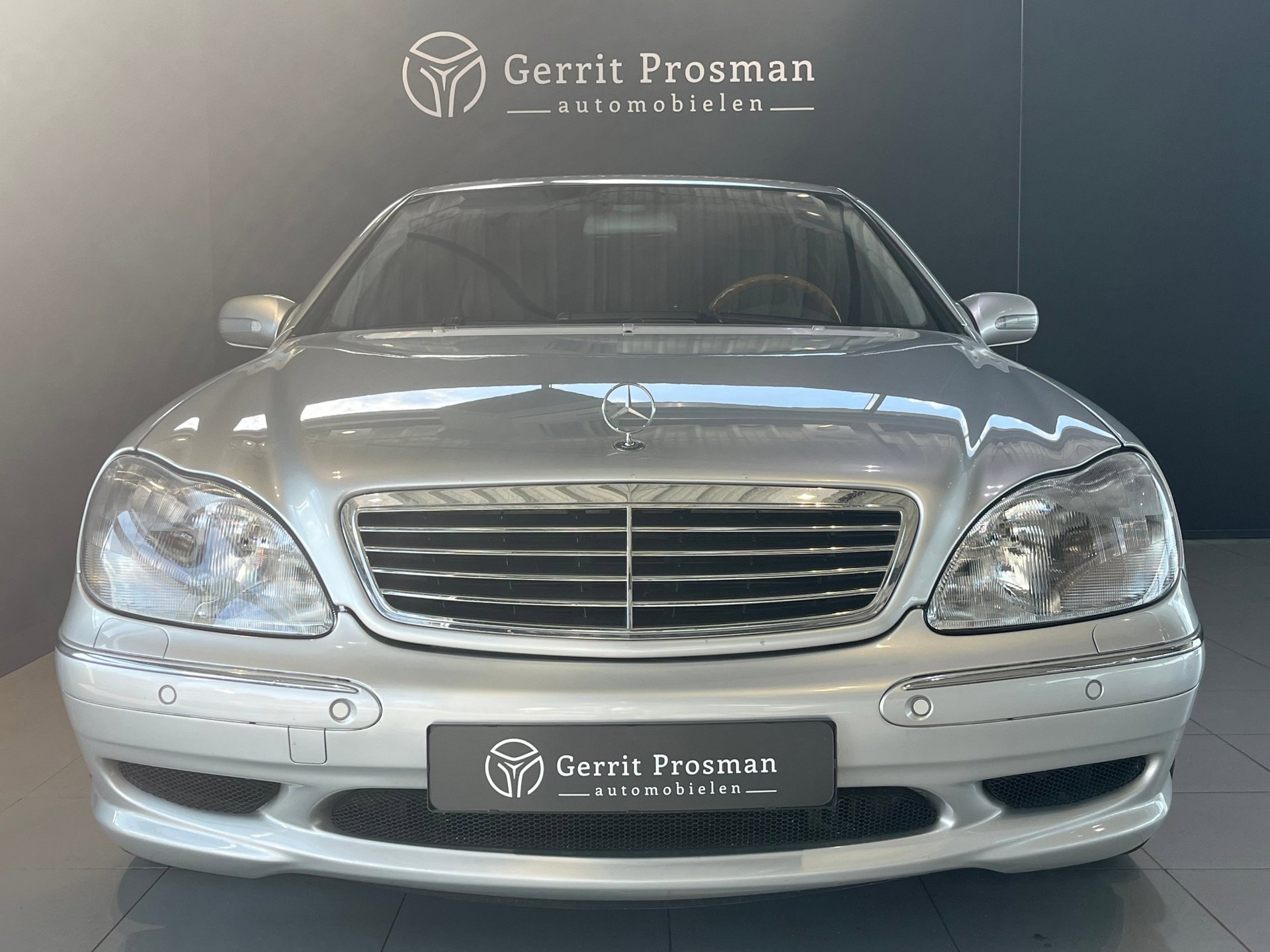 Foto van Mercedes-Benz S 55 AMG