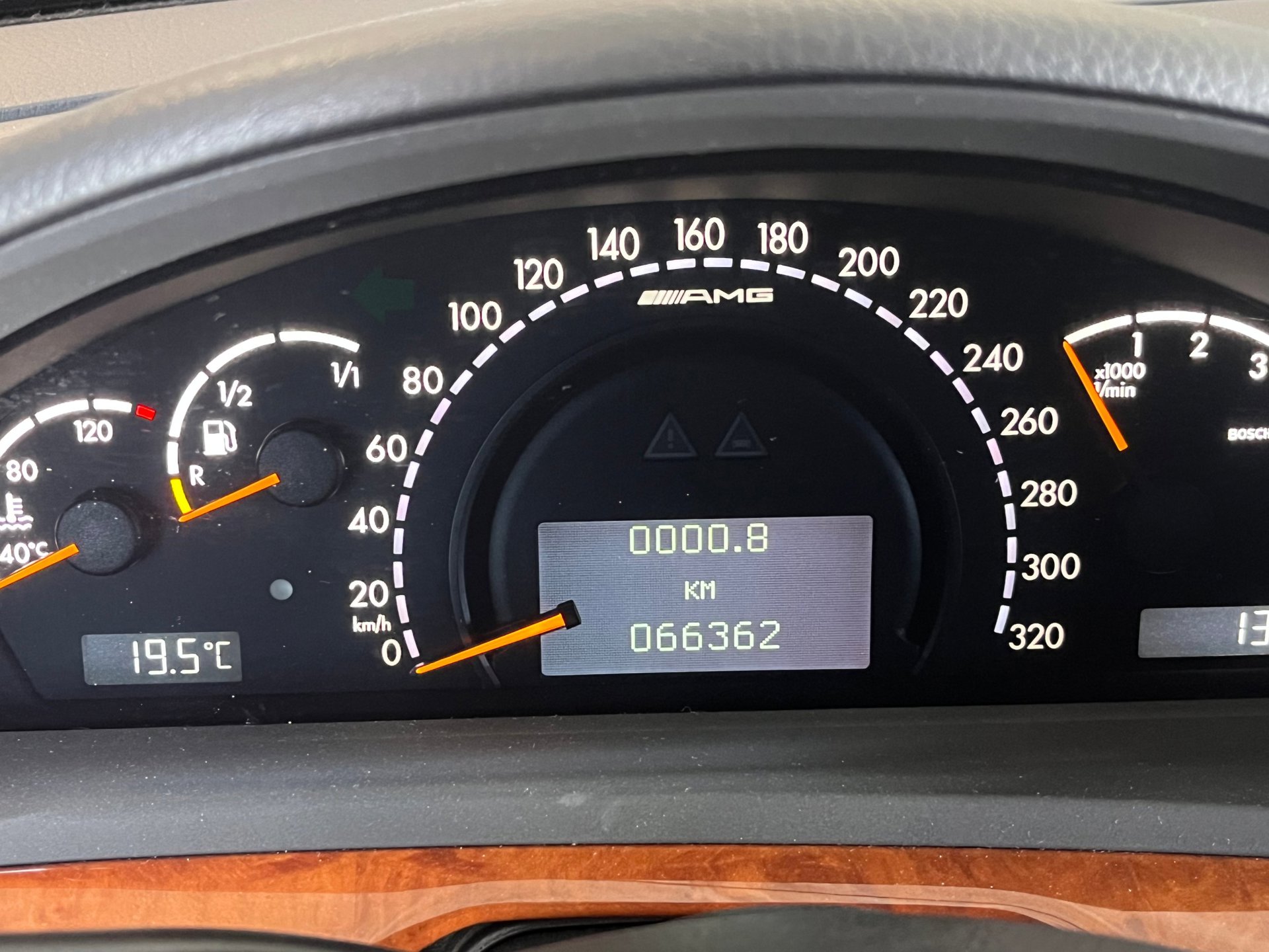Foto van Mercedes-Benz S 55 AMG