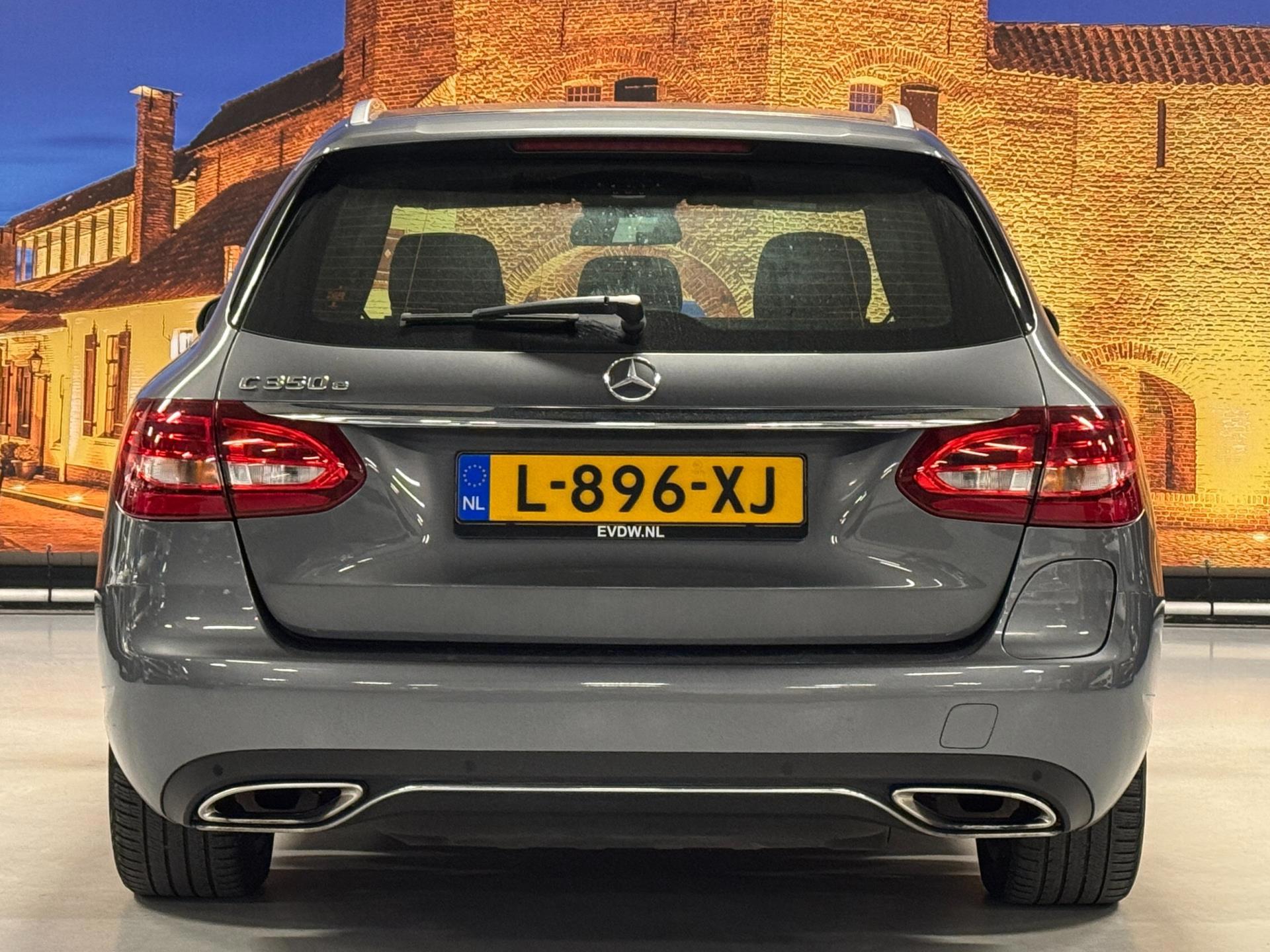 Foto van Mercedes-Benz C 350 E
