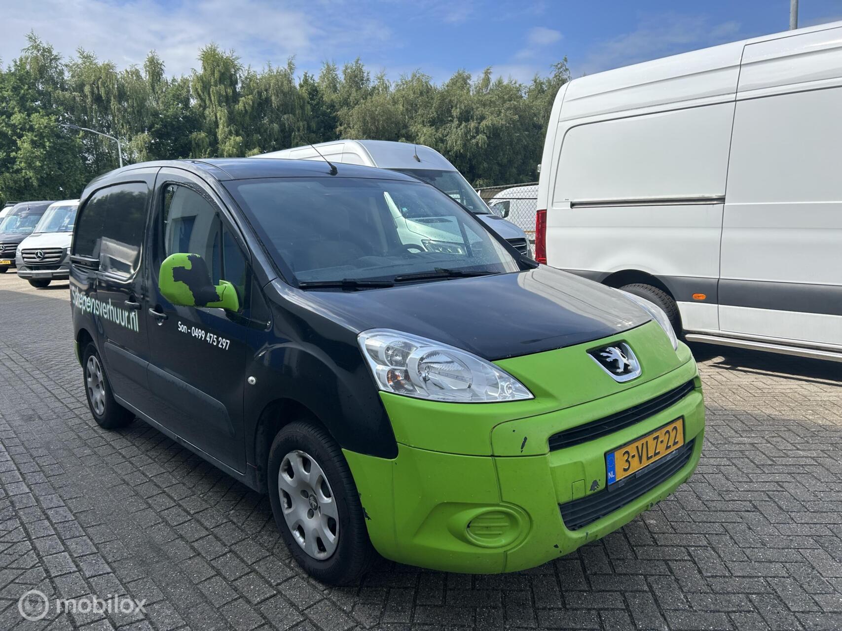Foto van Peugeot Partner