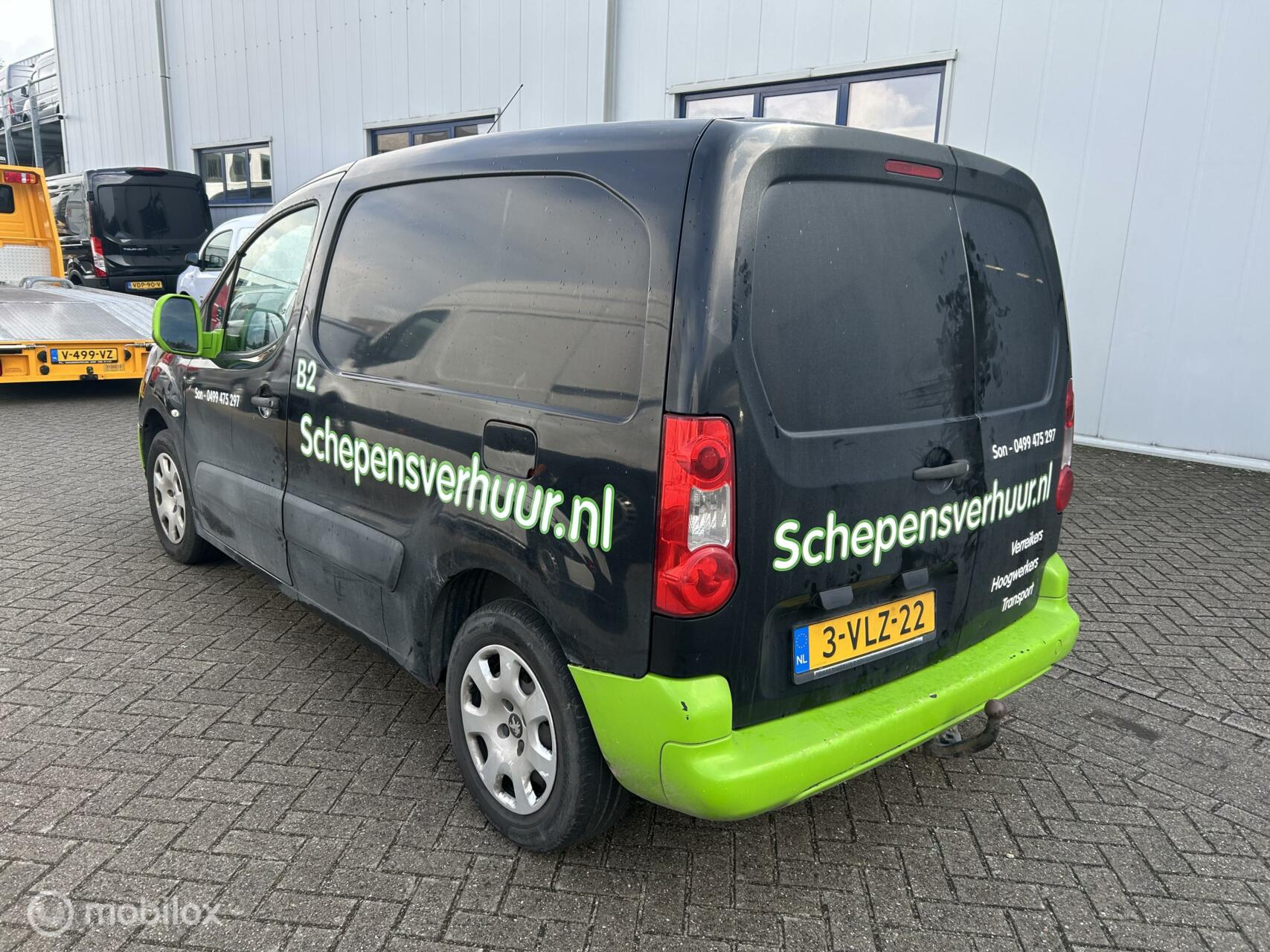 Foto van Peugeot Partner