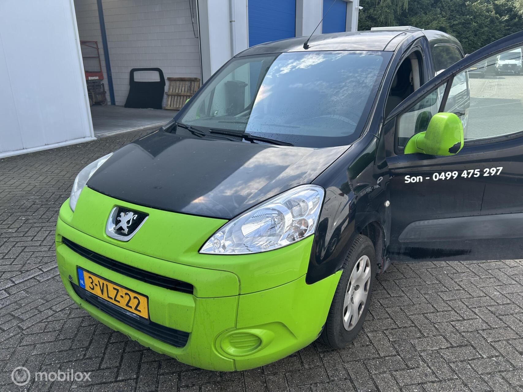Foto van Peugeot Partner