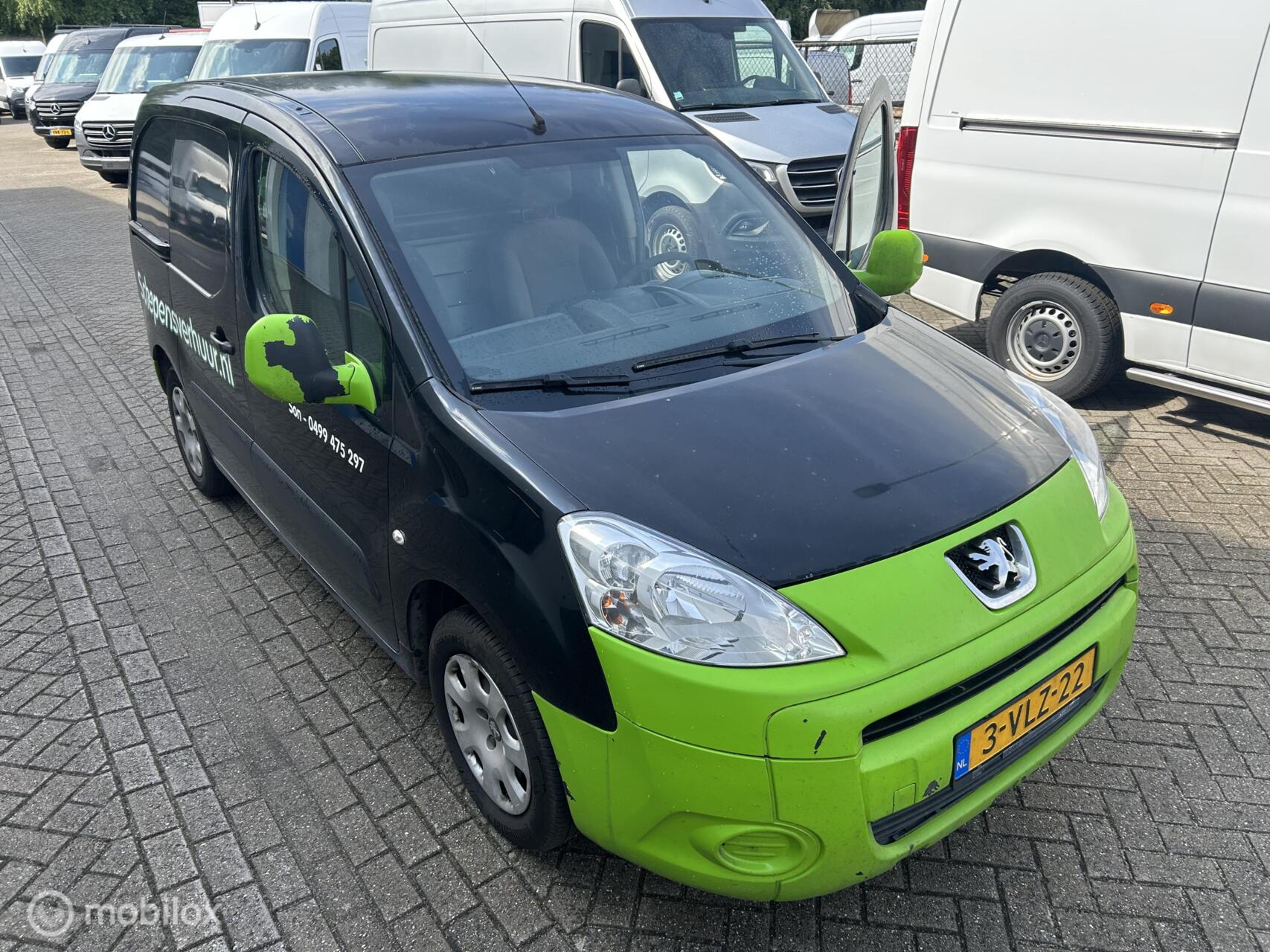 Foto van Peugeot Partner