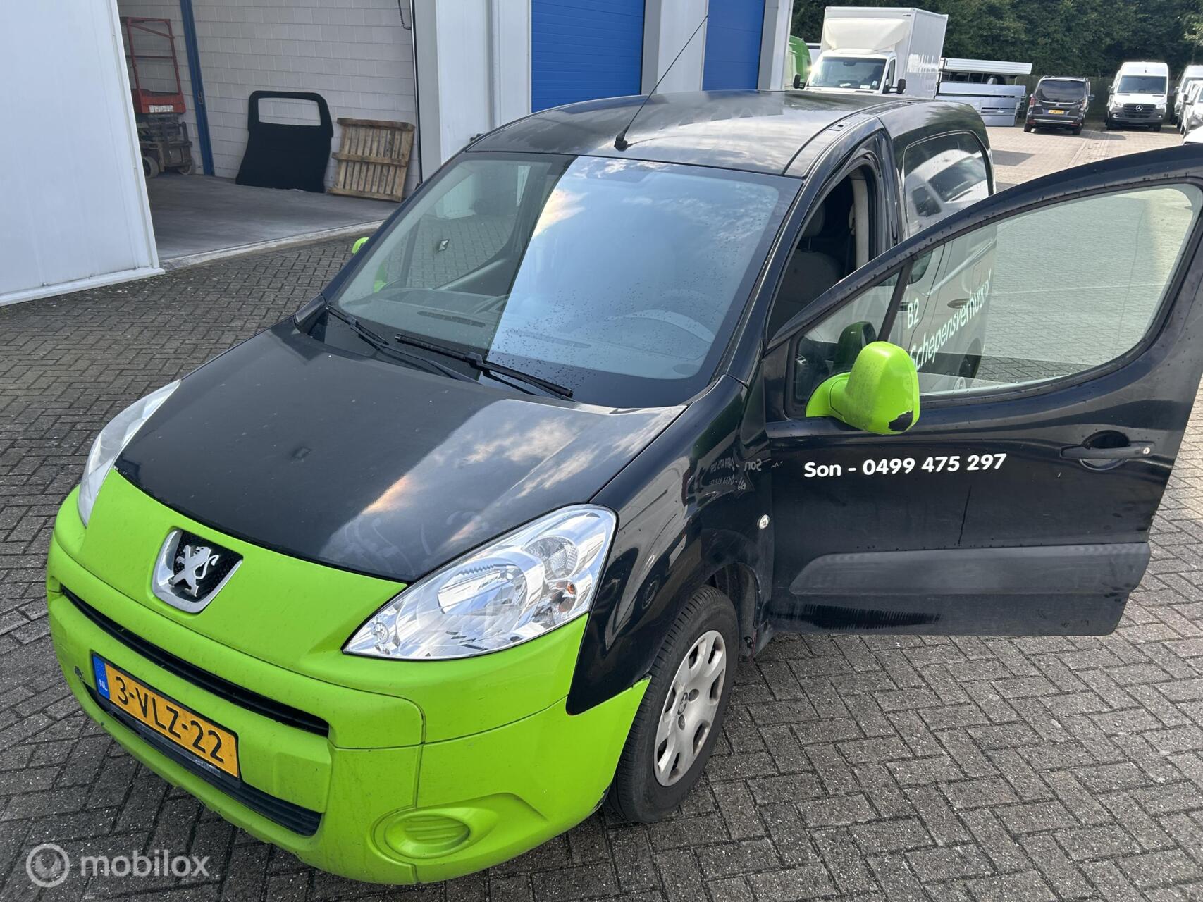 Foto van Peugeot Partner