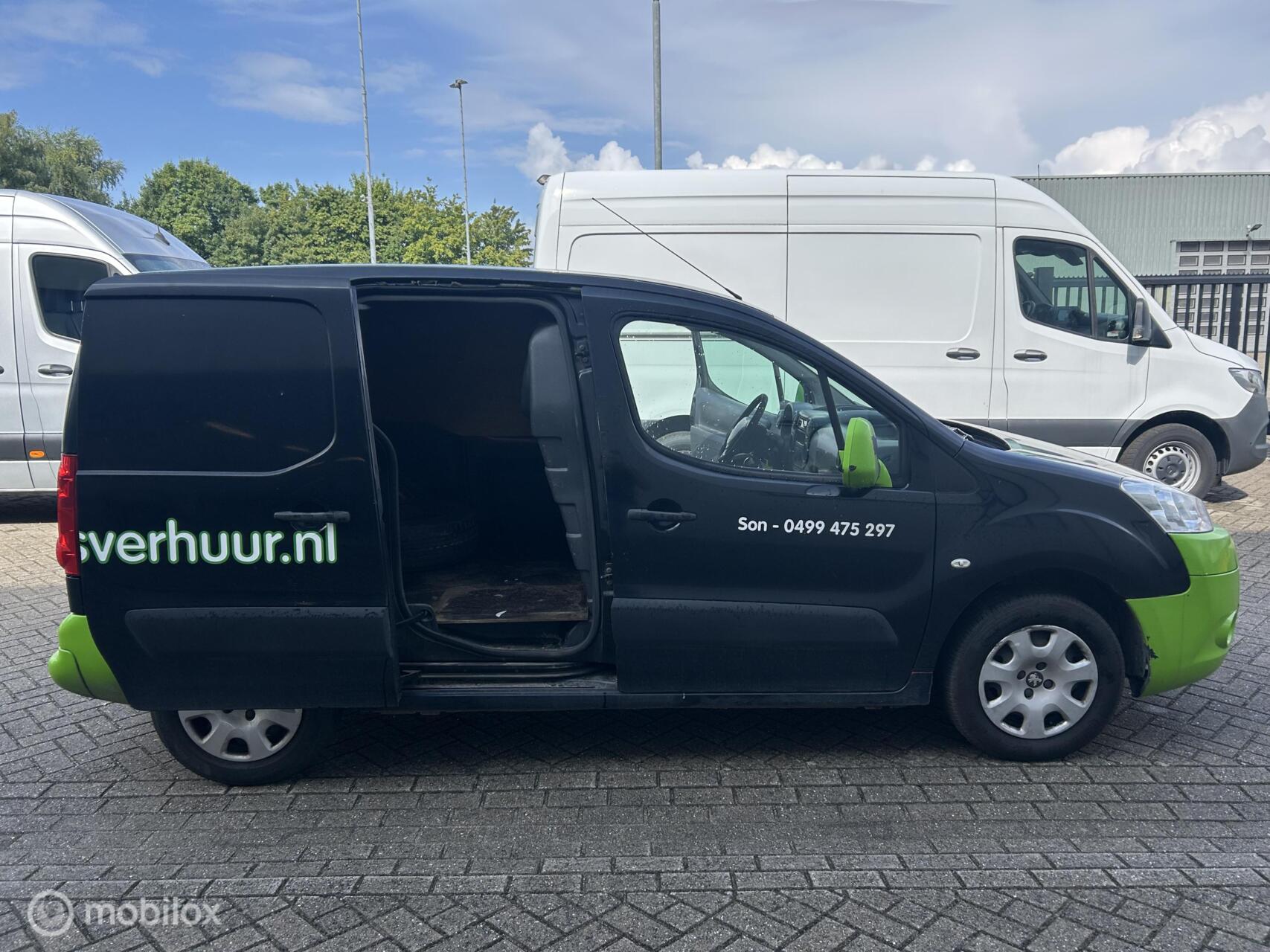 Foto van Peugeot Partner