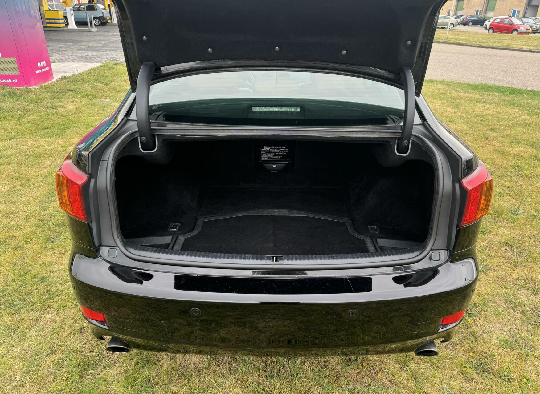 Foto van Lexus Is