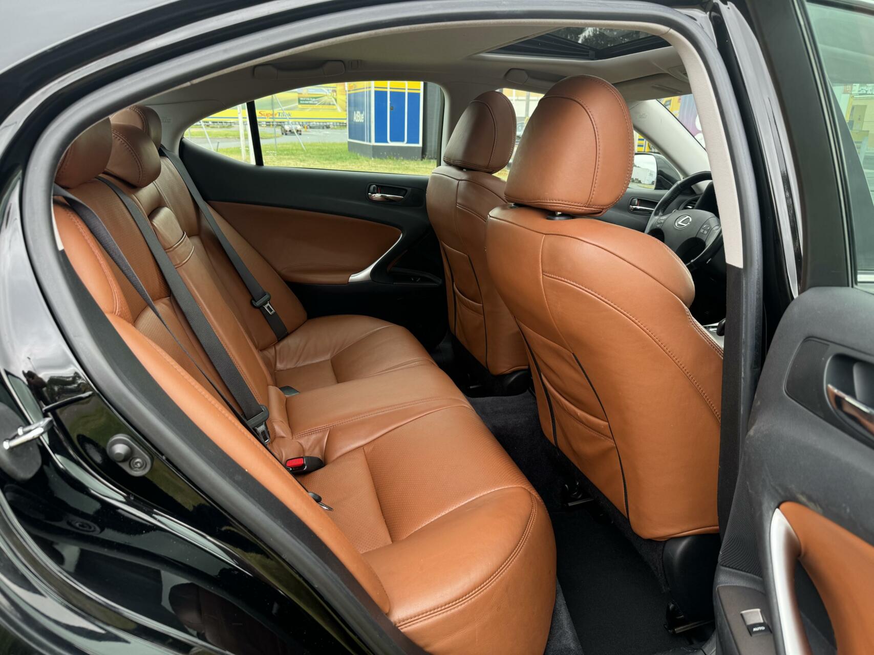 Foto van Lexus Is