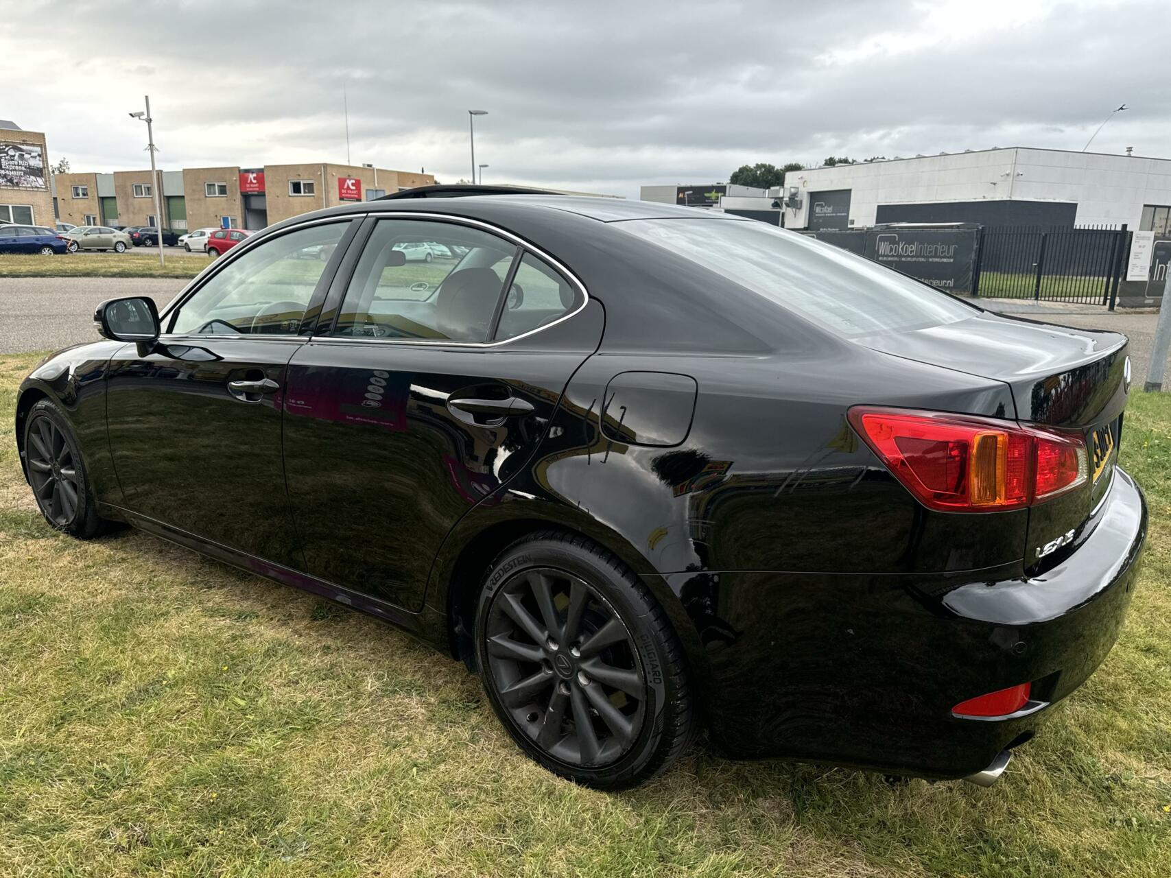 Foto van Lexus Is