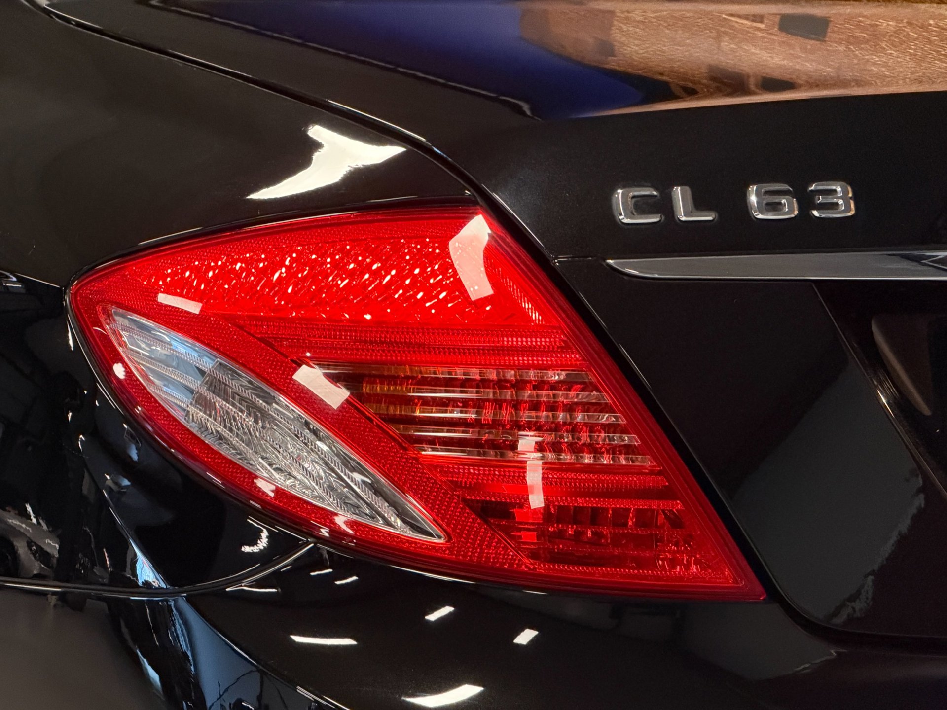Foto van Mercedes-Benz CL 63 AMG