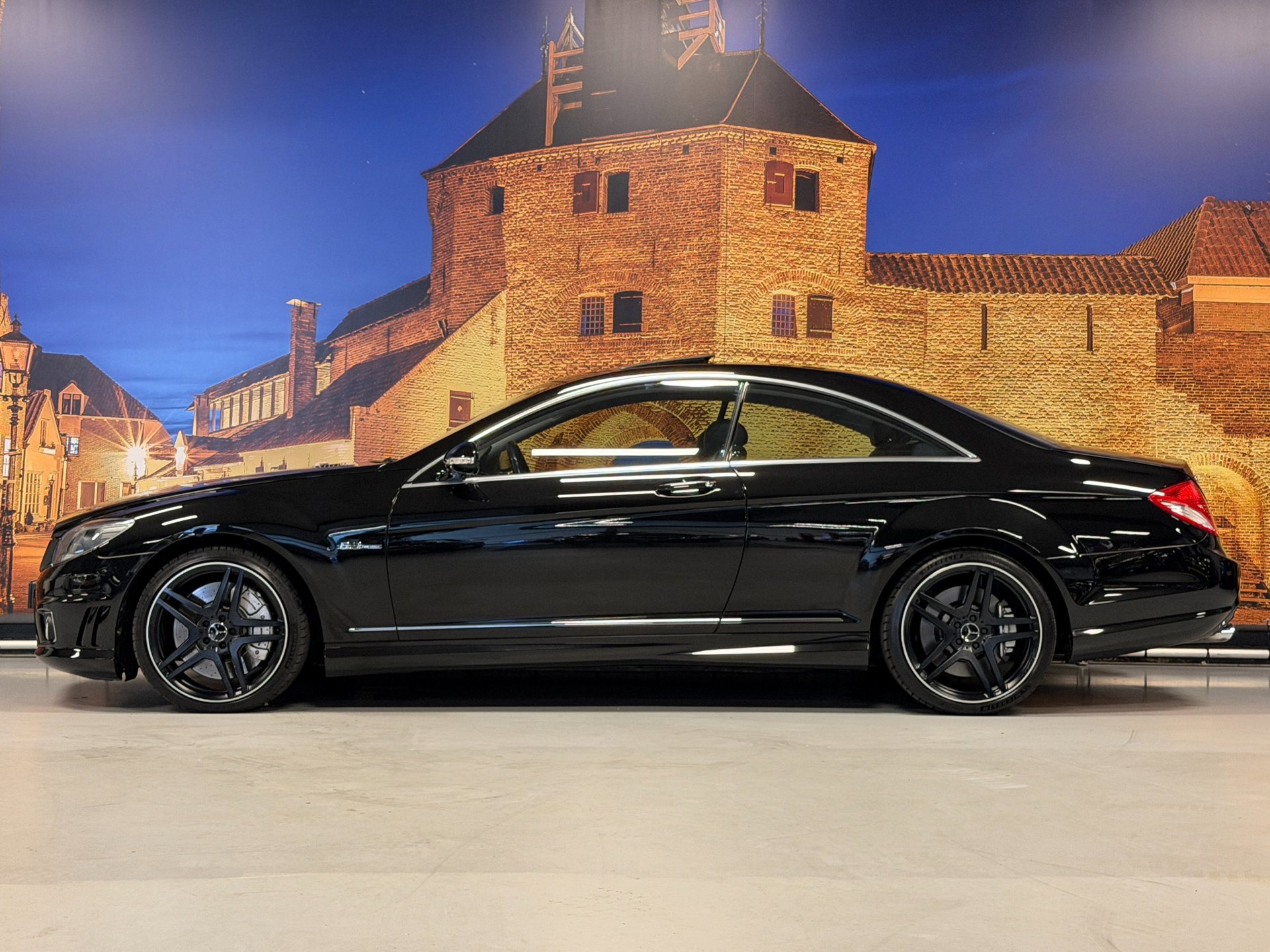 Foto van Mercedes-Benz CL 63 AMG