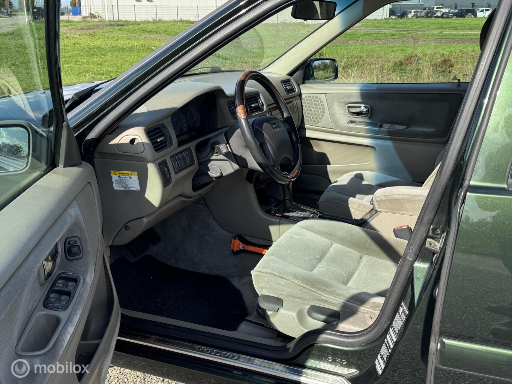 Foto van Volvo S70