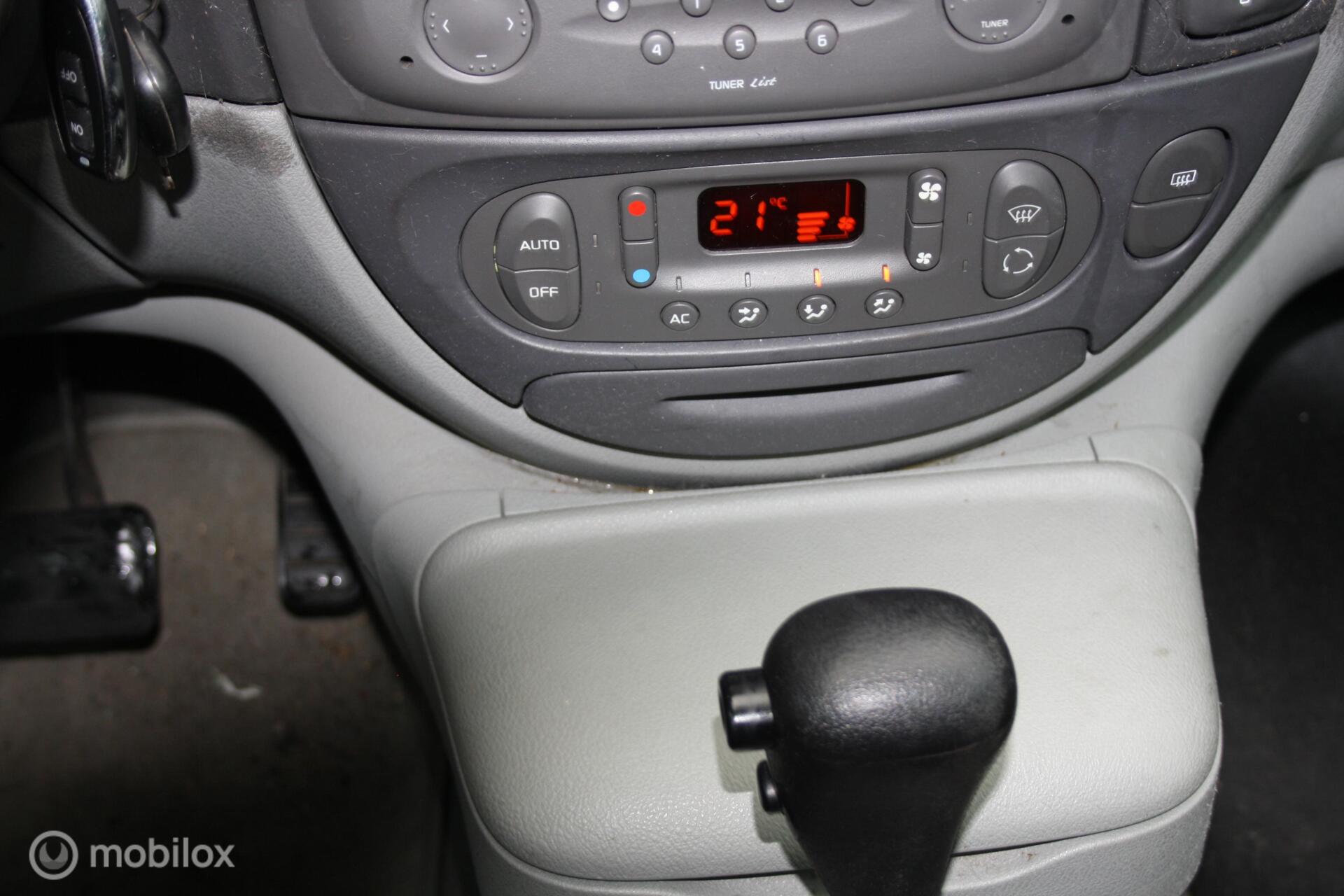 Foto van Renault Megane Scenic