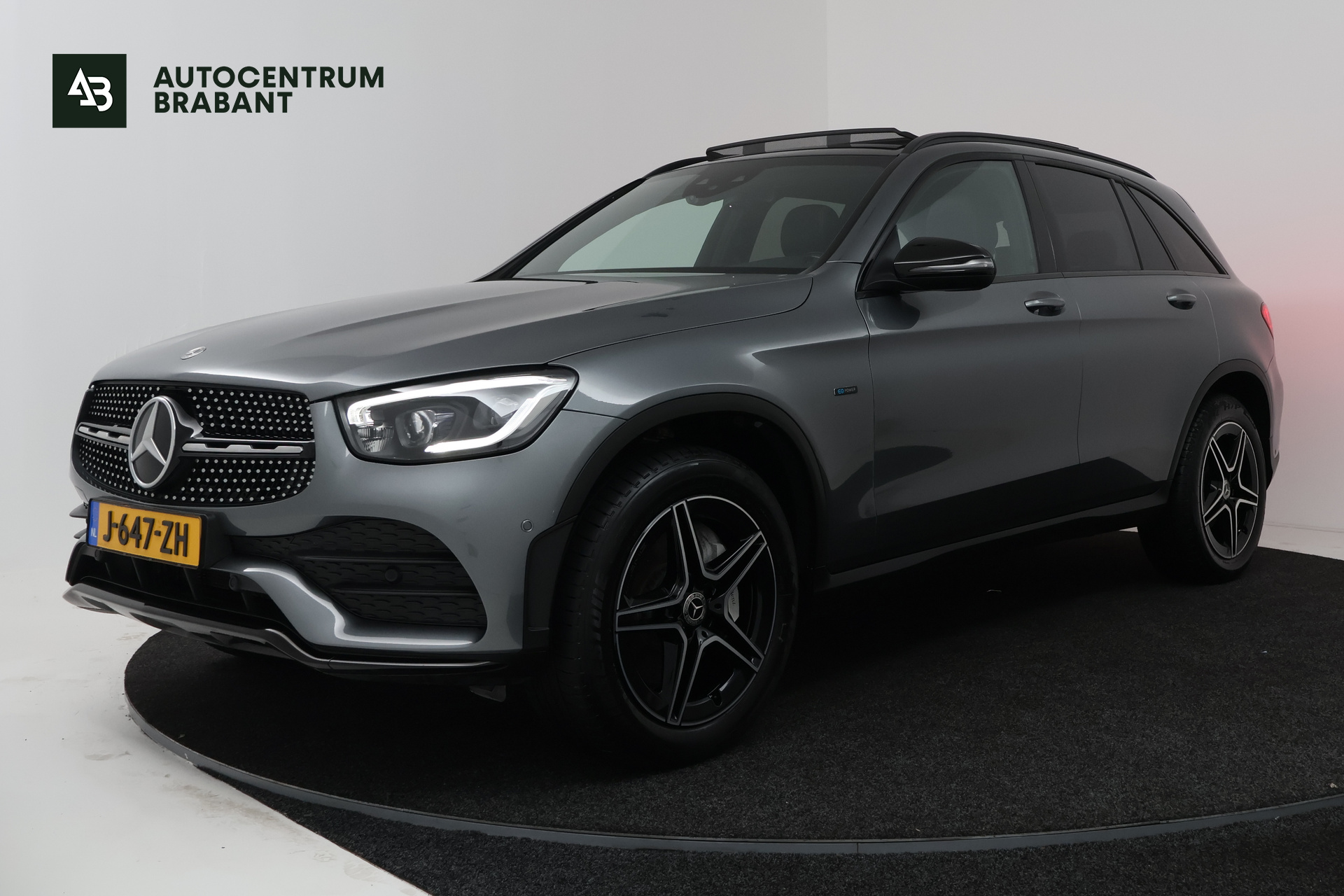 Mercedes-Benz GLC 300 E 4Matic 300e 4MATIC Premium Plus 2020 - voorkant