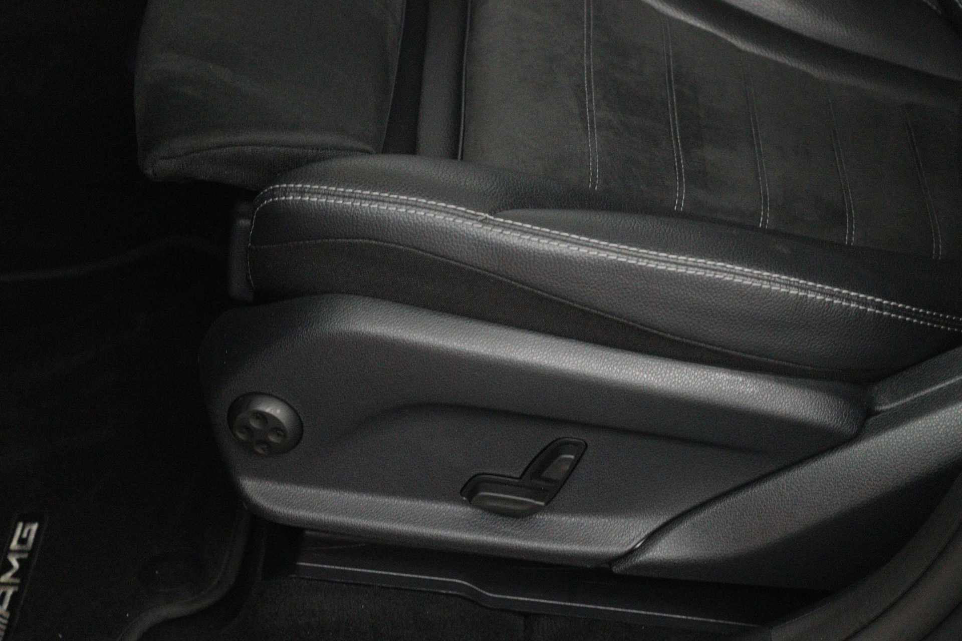 Foto van Mercedes-Benz GLC 300 E 4Matic