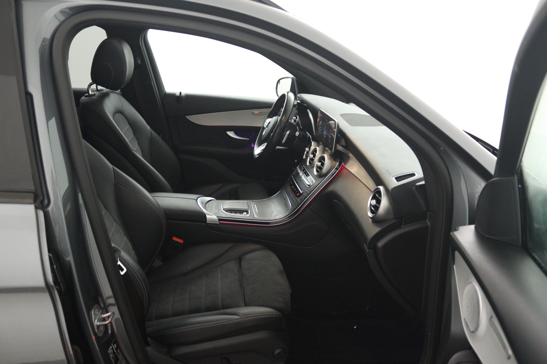 Foto van Mercedes-Benz GLC 300 E 4Matic
