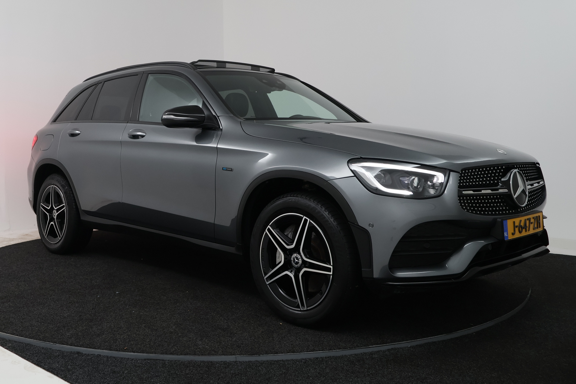 Foto van Mercedes-Benz GLC 300 E 4Matic