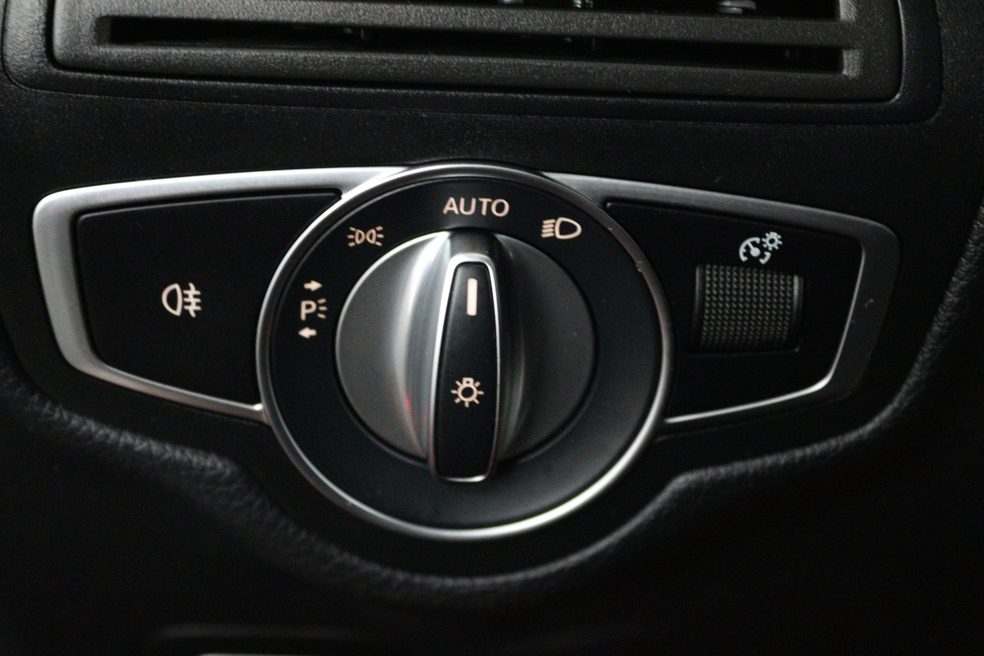 Foto van Mercedes-Benz GLC 300 E 4Matic