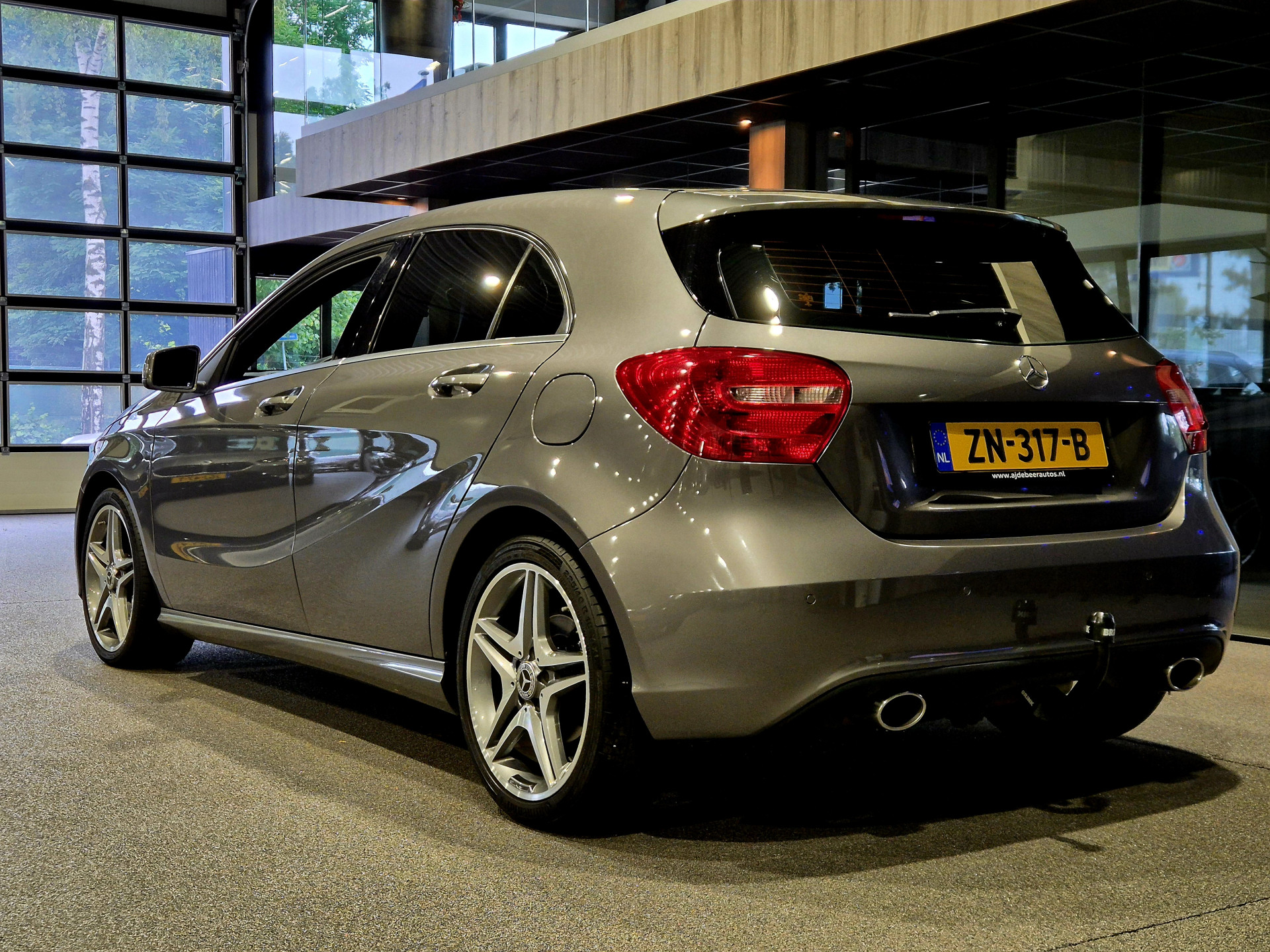 Foto van Mercedes-Benz A 180