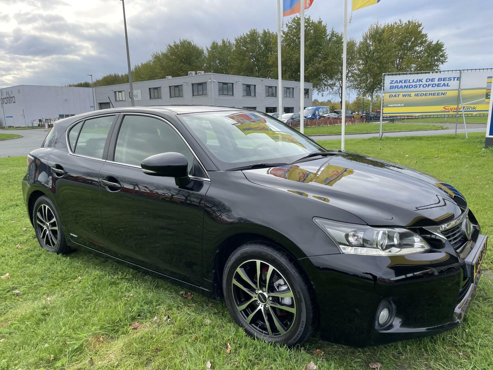 Foto van Lexus CT