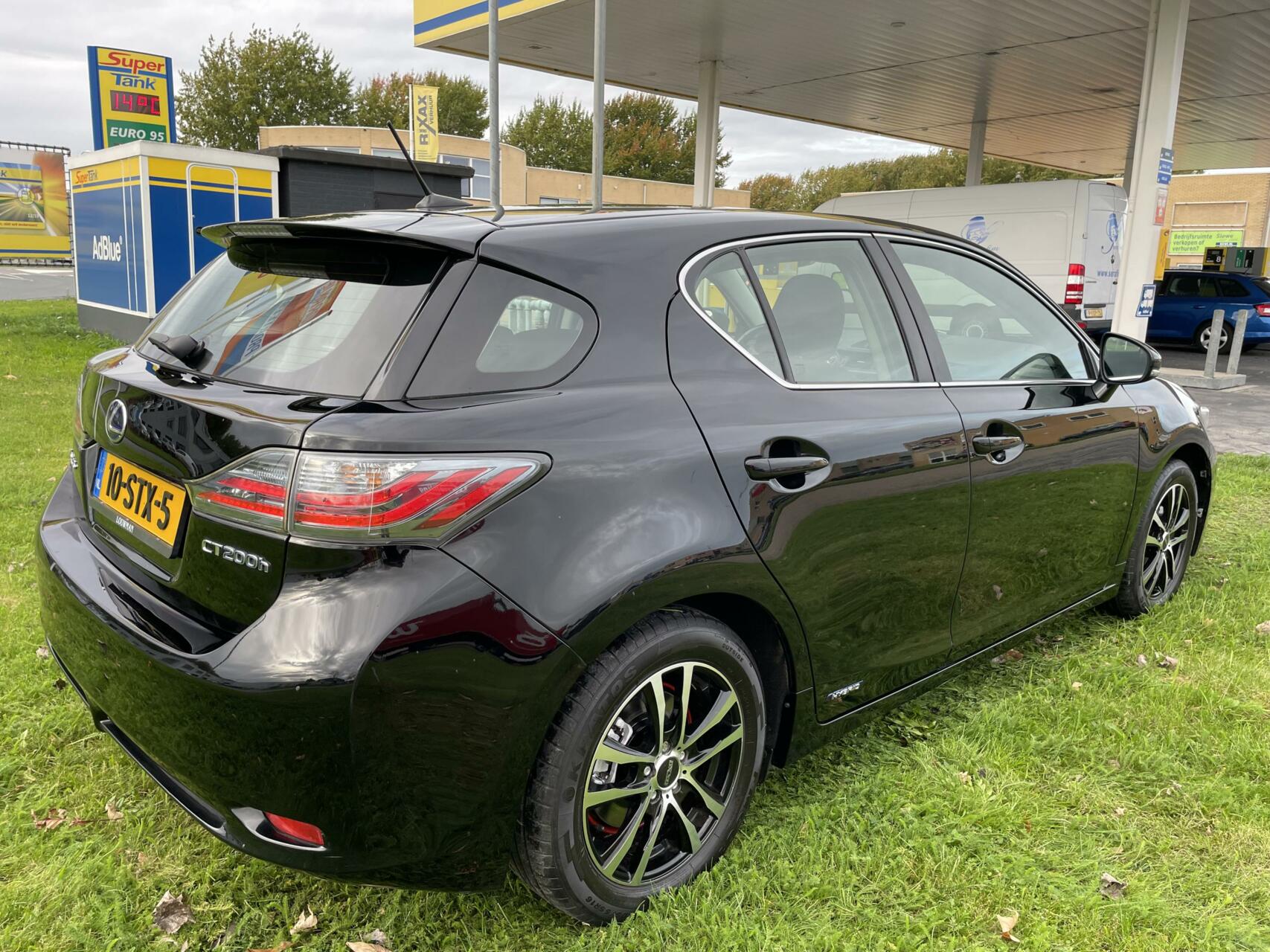 Foto van Lexus CT