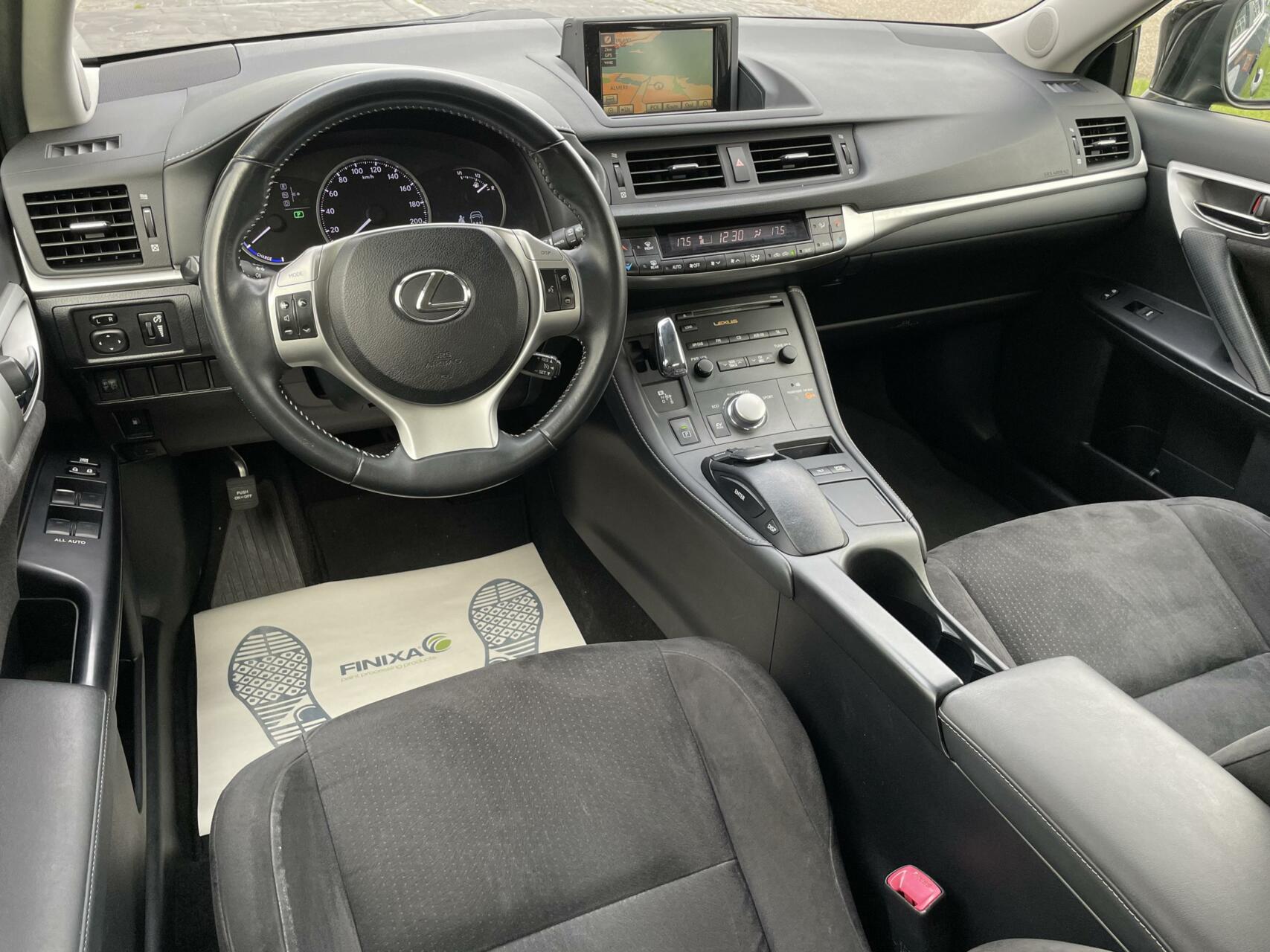 Foto van Lexus CT