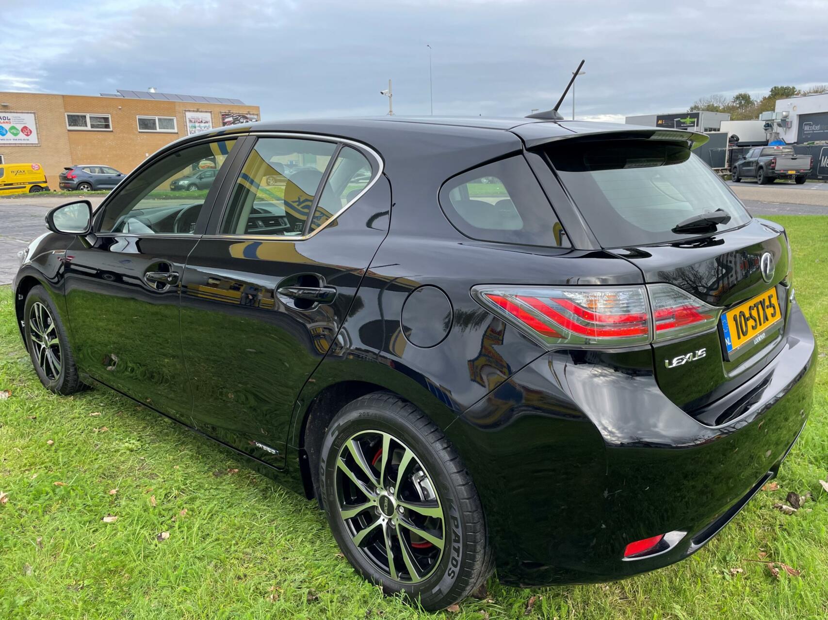 Foto van Lexus CT