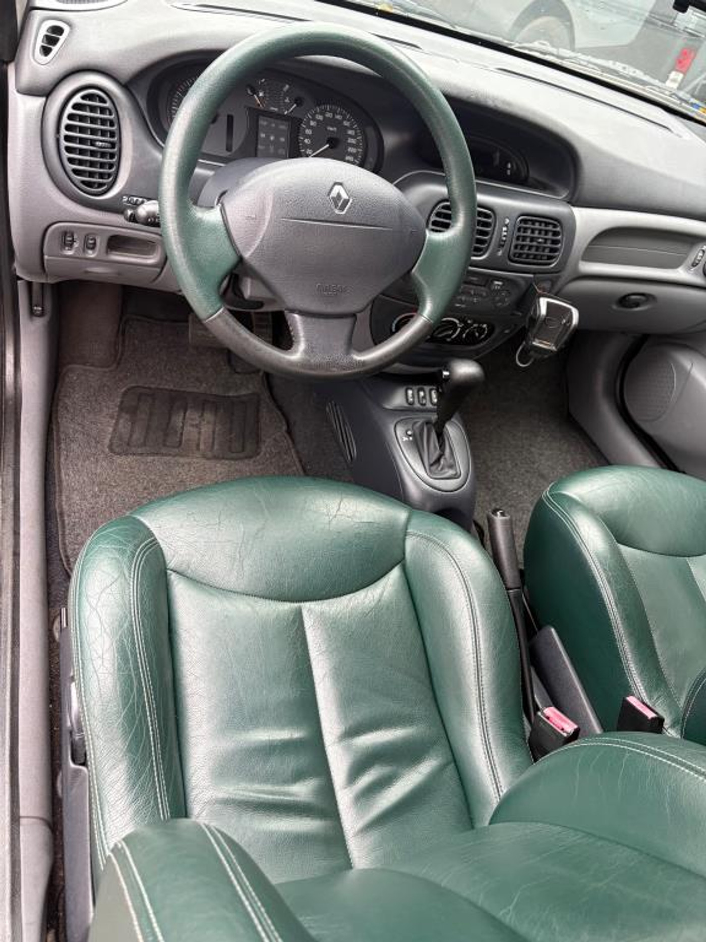 Foto van Renault Megane Cabriolet