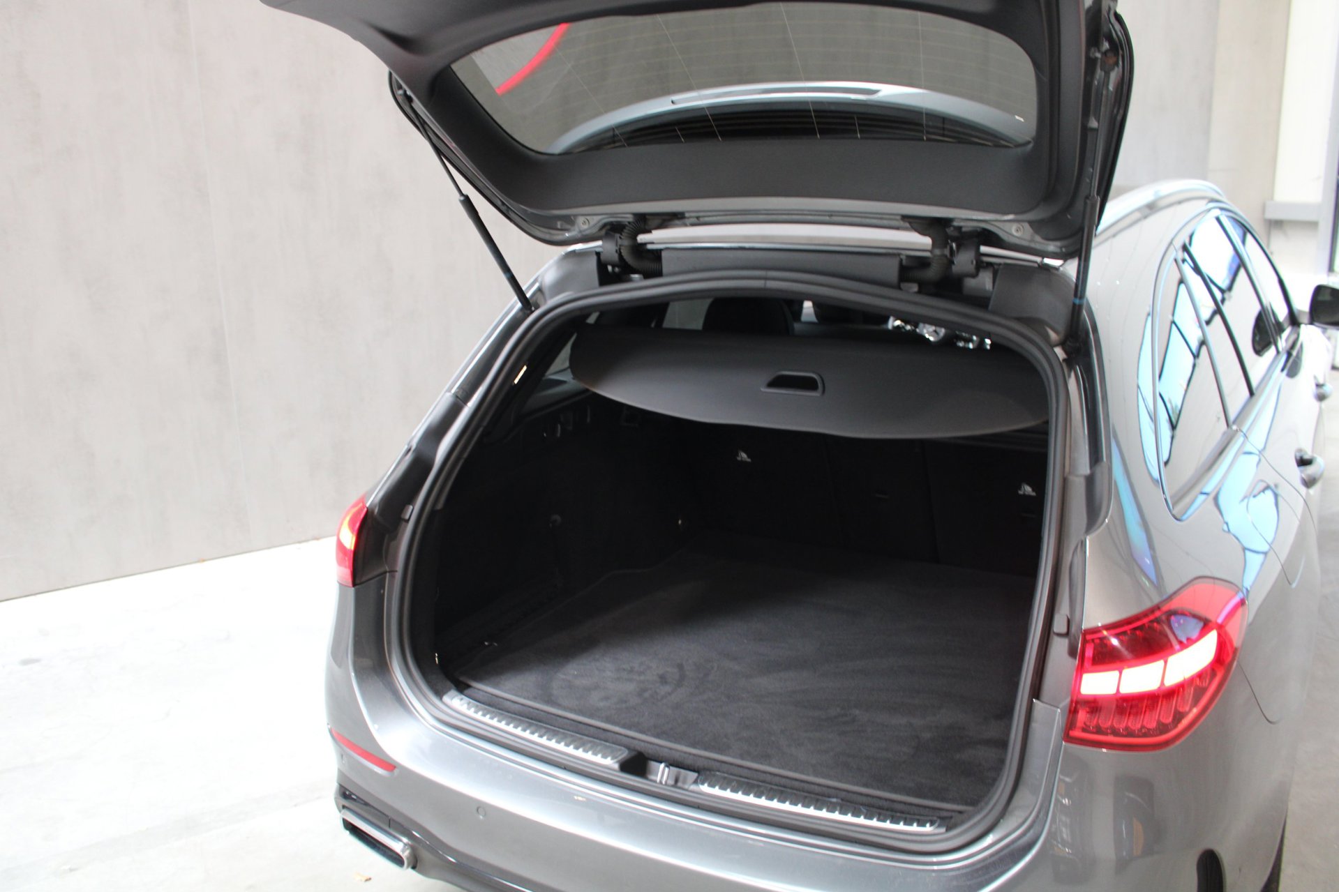 Foto van Mercedes-Benz C 200