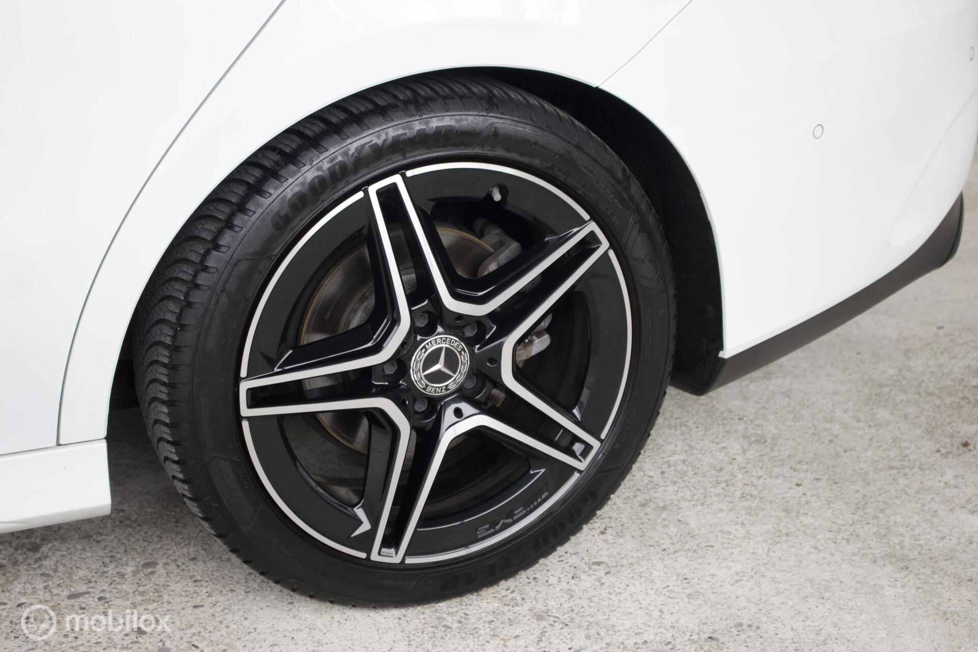 Foto van Mercedes-Benz Cla-klasse Shooting Brake